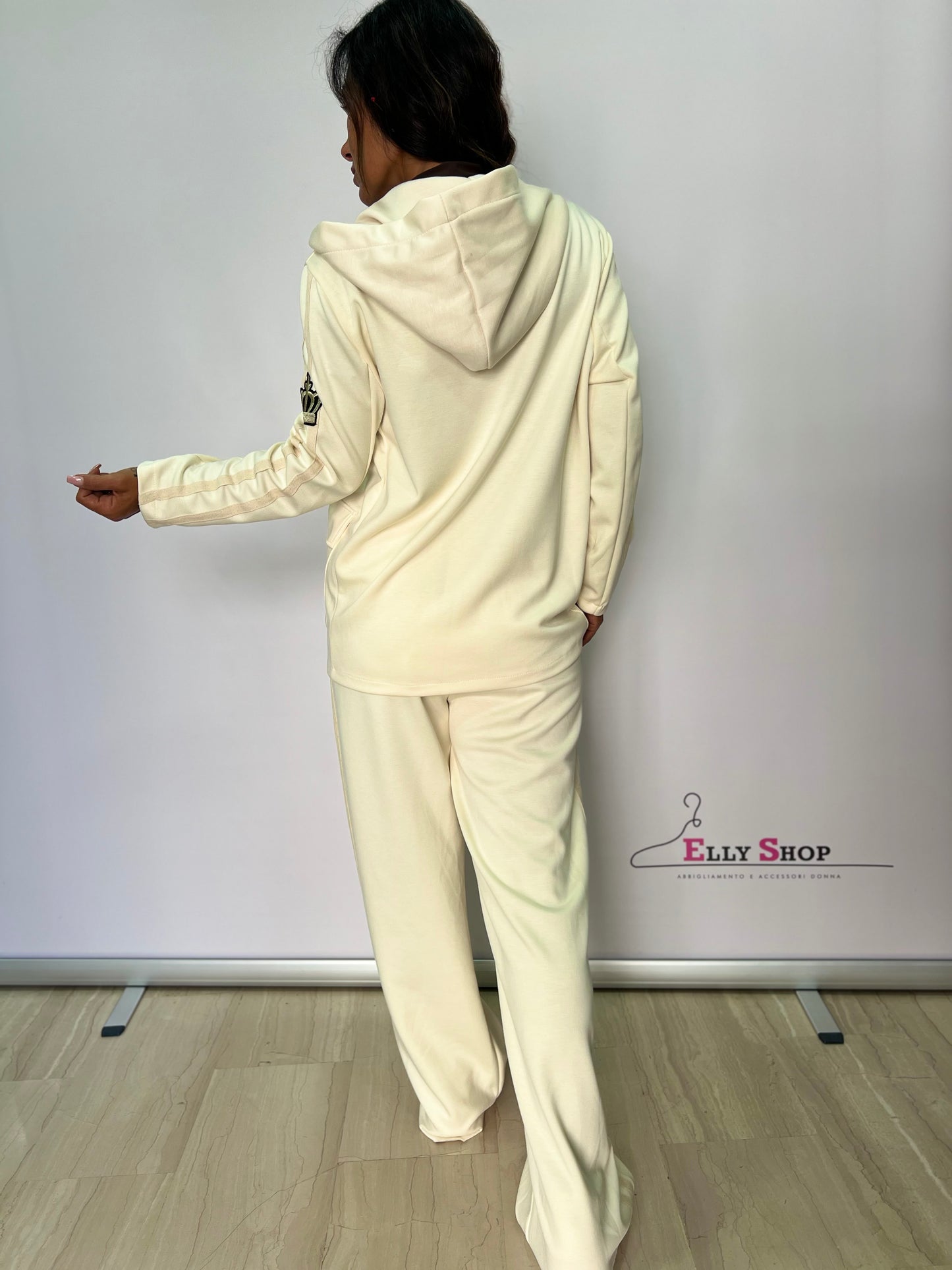 Completo tailleur queen vari colori