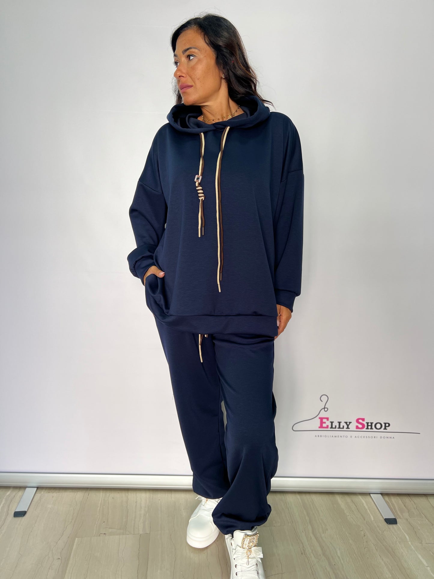 Completo tuta curvy con laccio