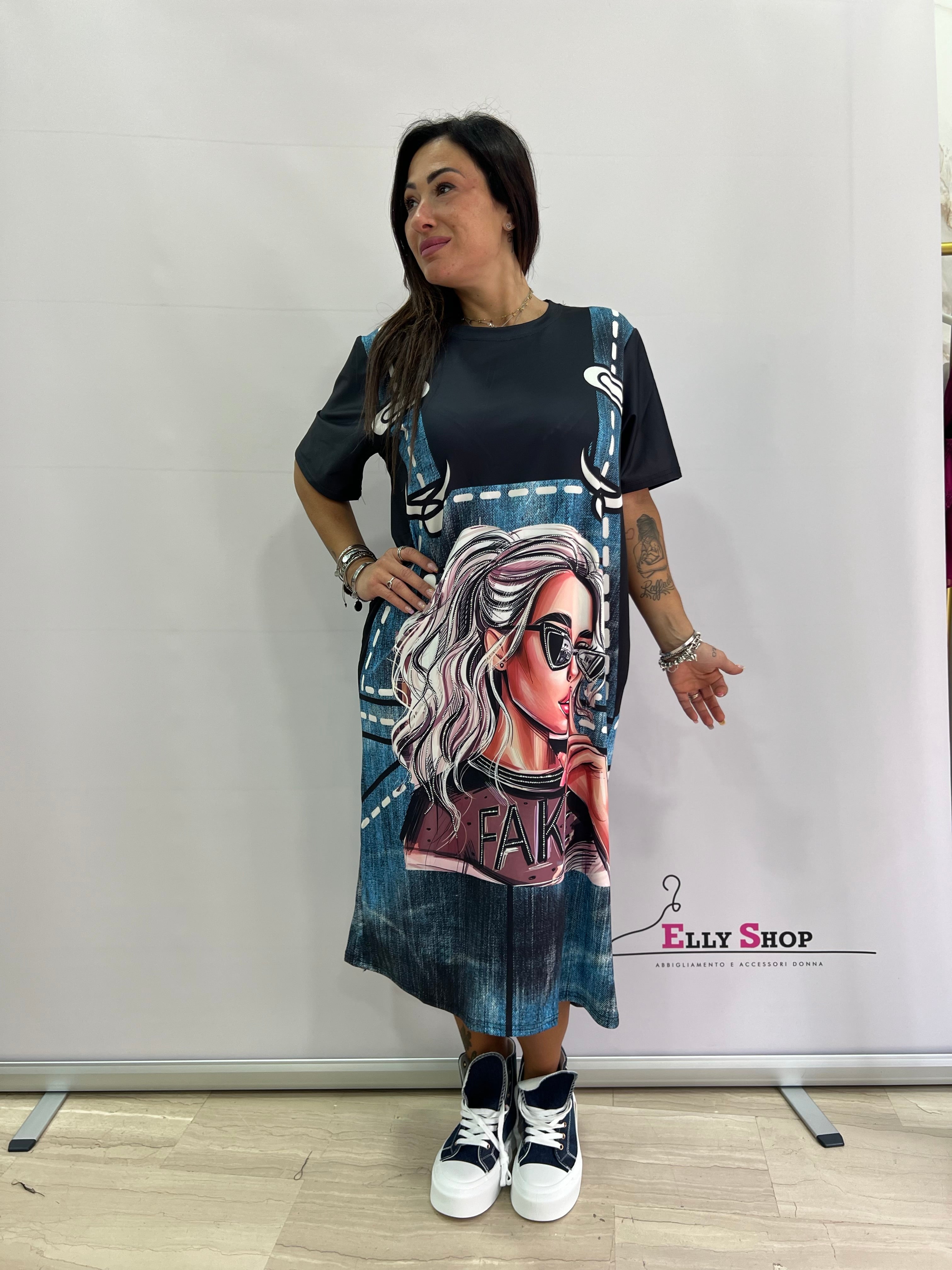 Abito lungo donna con stampa salopette e grafica – taglia unica fino a XXL