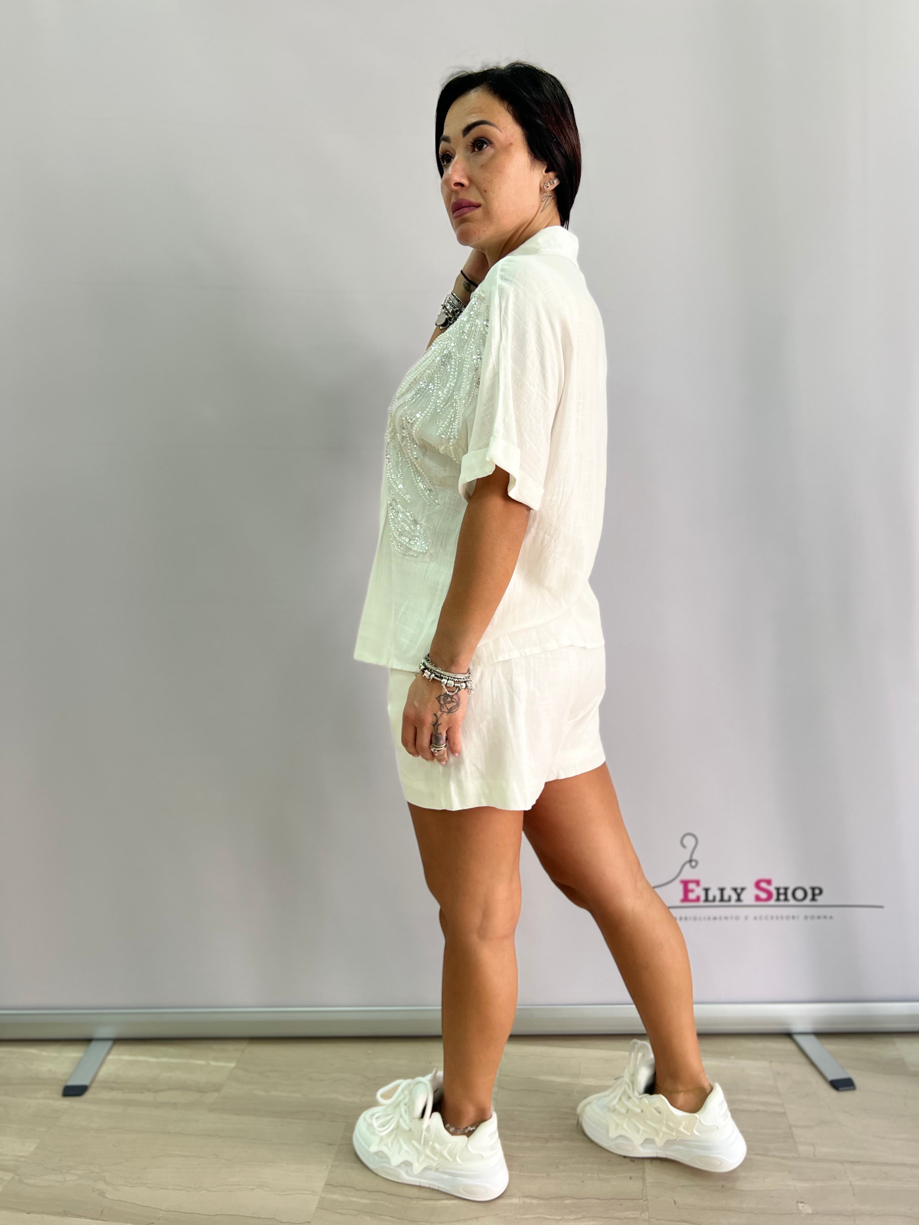 Completo donna in lino camicia con piume in paillettes e shorts – nero, taglia unica L/XL