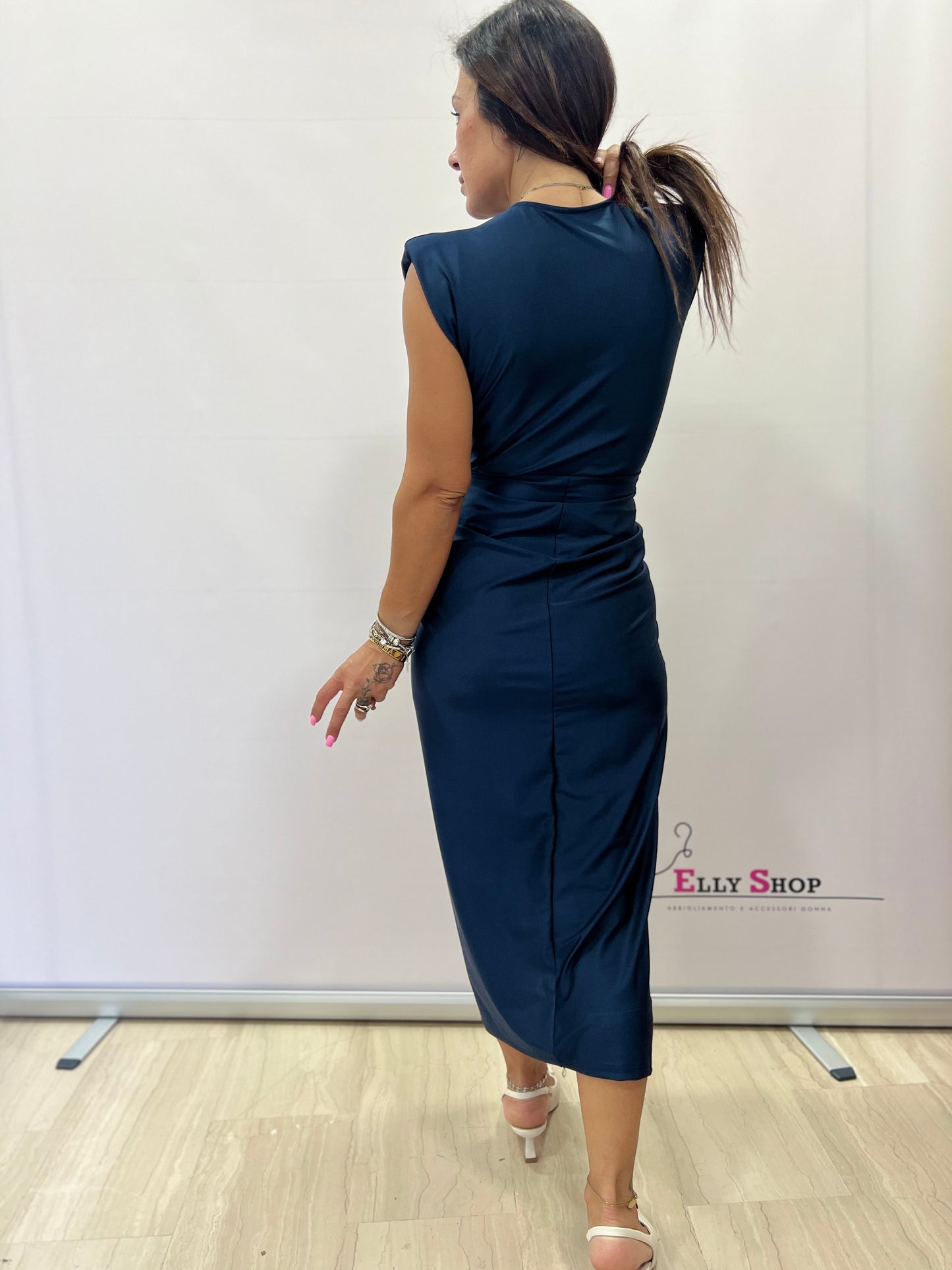 Abito Midi Elegante con Dettaglio Nodo