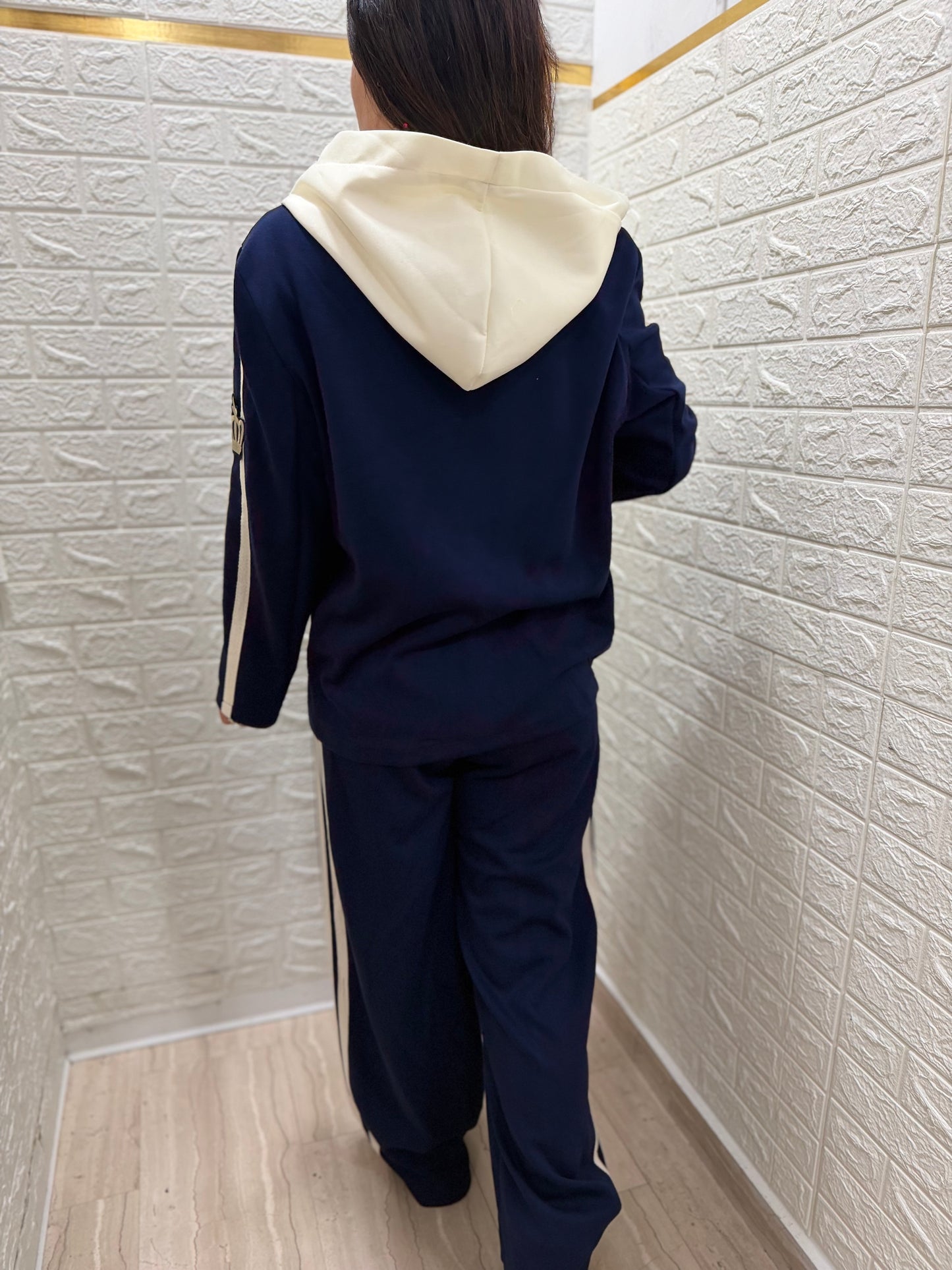 Completo tailleur queen vari colori