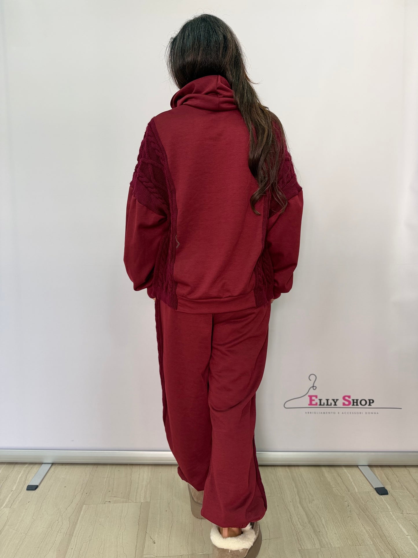 Completo donna curvy felpa e pantalone casual