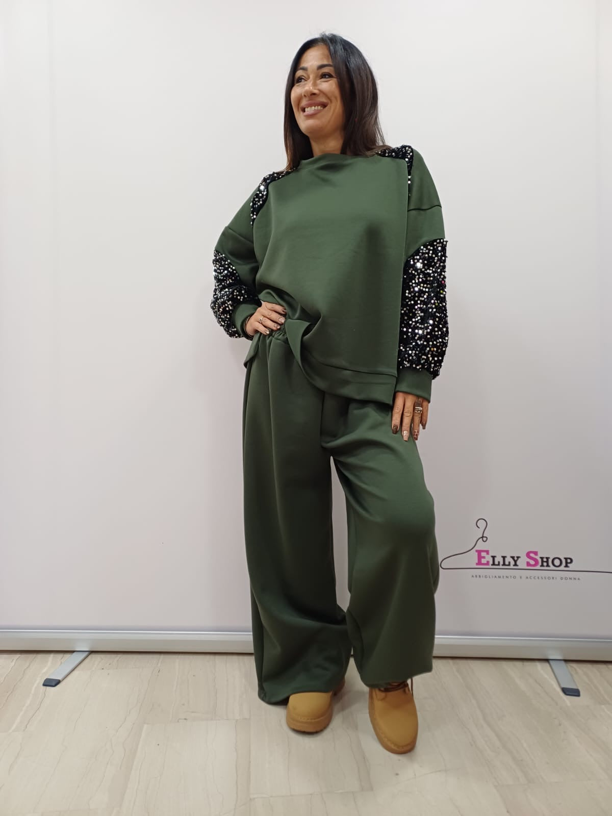 Completo curvy donna con maniche in paillettes
