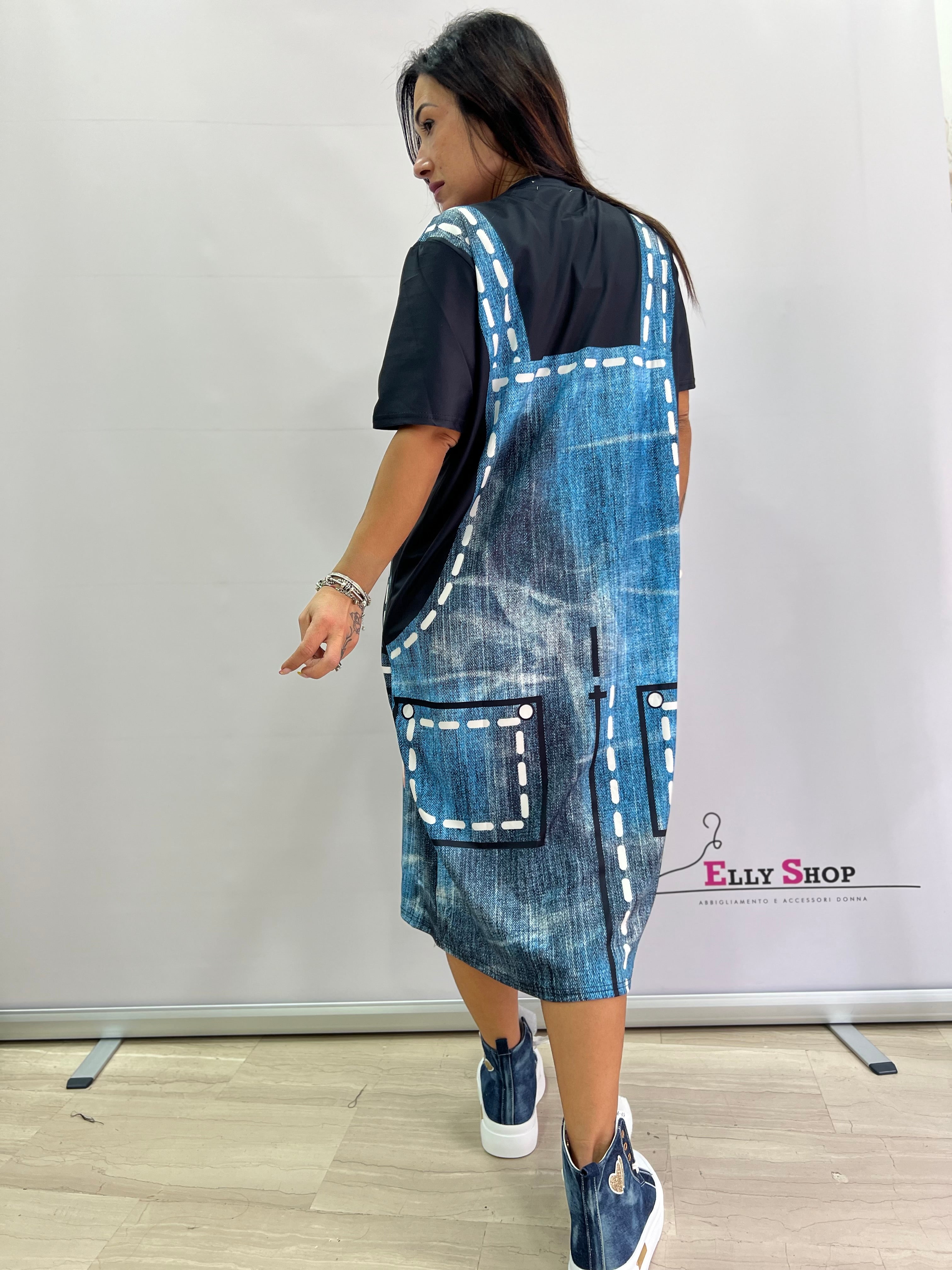 Abito lungo donna con stampa salopette e figura con occhiali – taglia unica fino a XXL