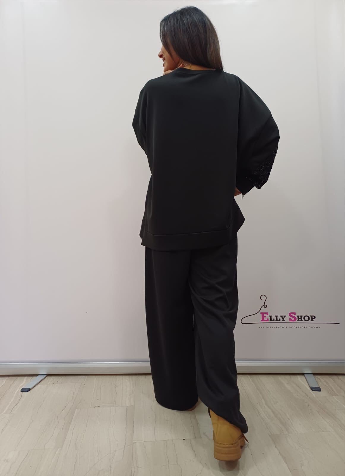 Completo curvy donna con maniche in paillettes