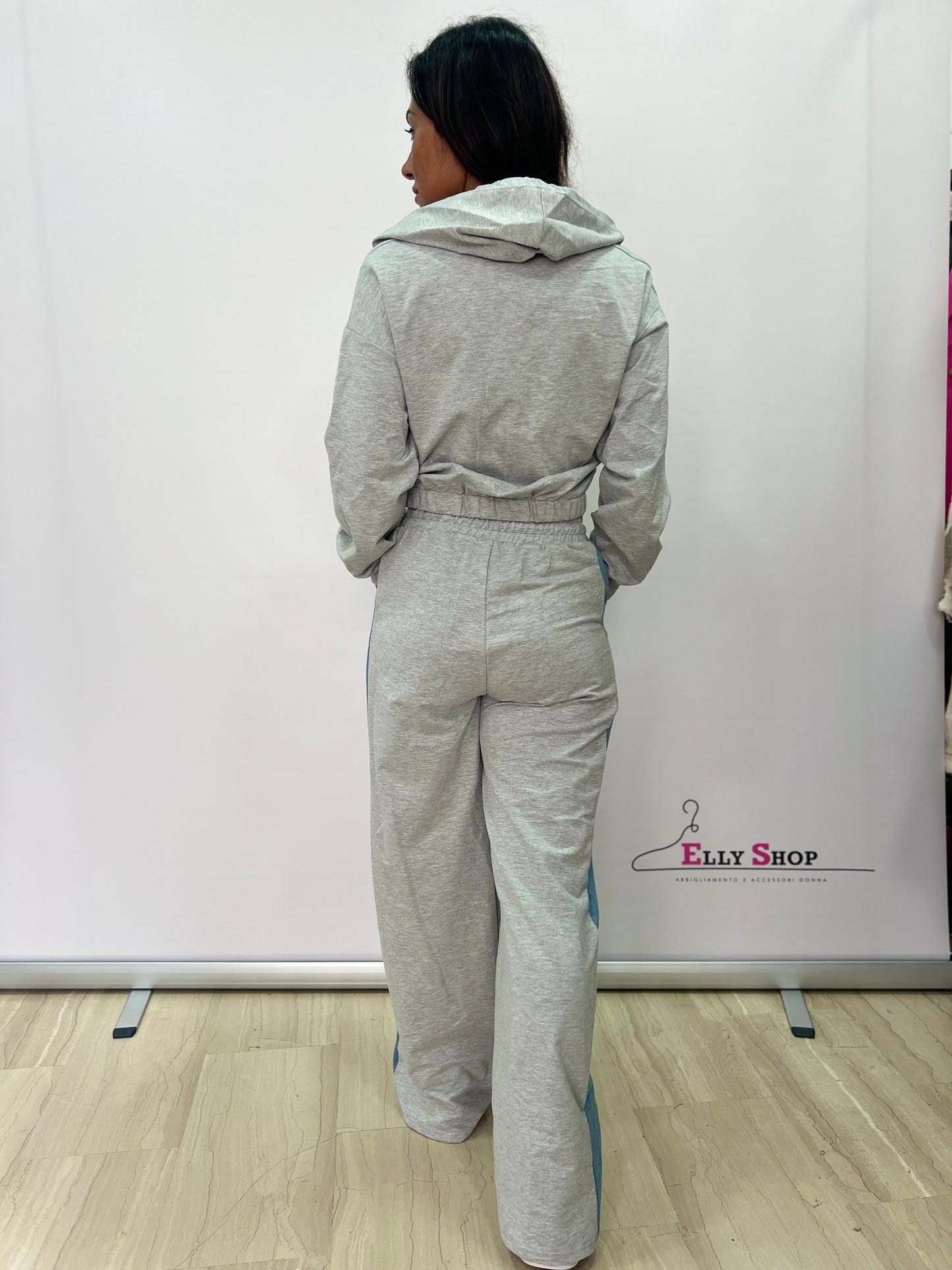 Completo Donna Sportivo con Felpa in Denim e Pantaloni Larghi – Nero o Grigio Autunno/Inverno