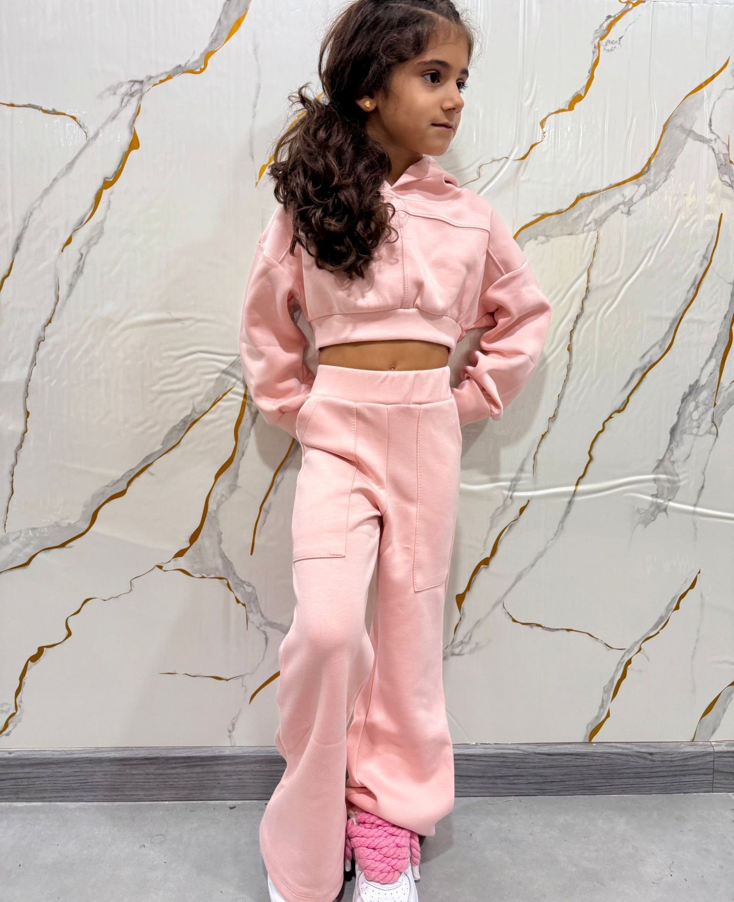 Completo tuta bambina felpa cropped e pantalone — sportivo casual