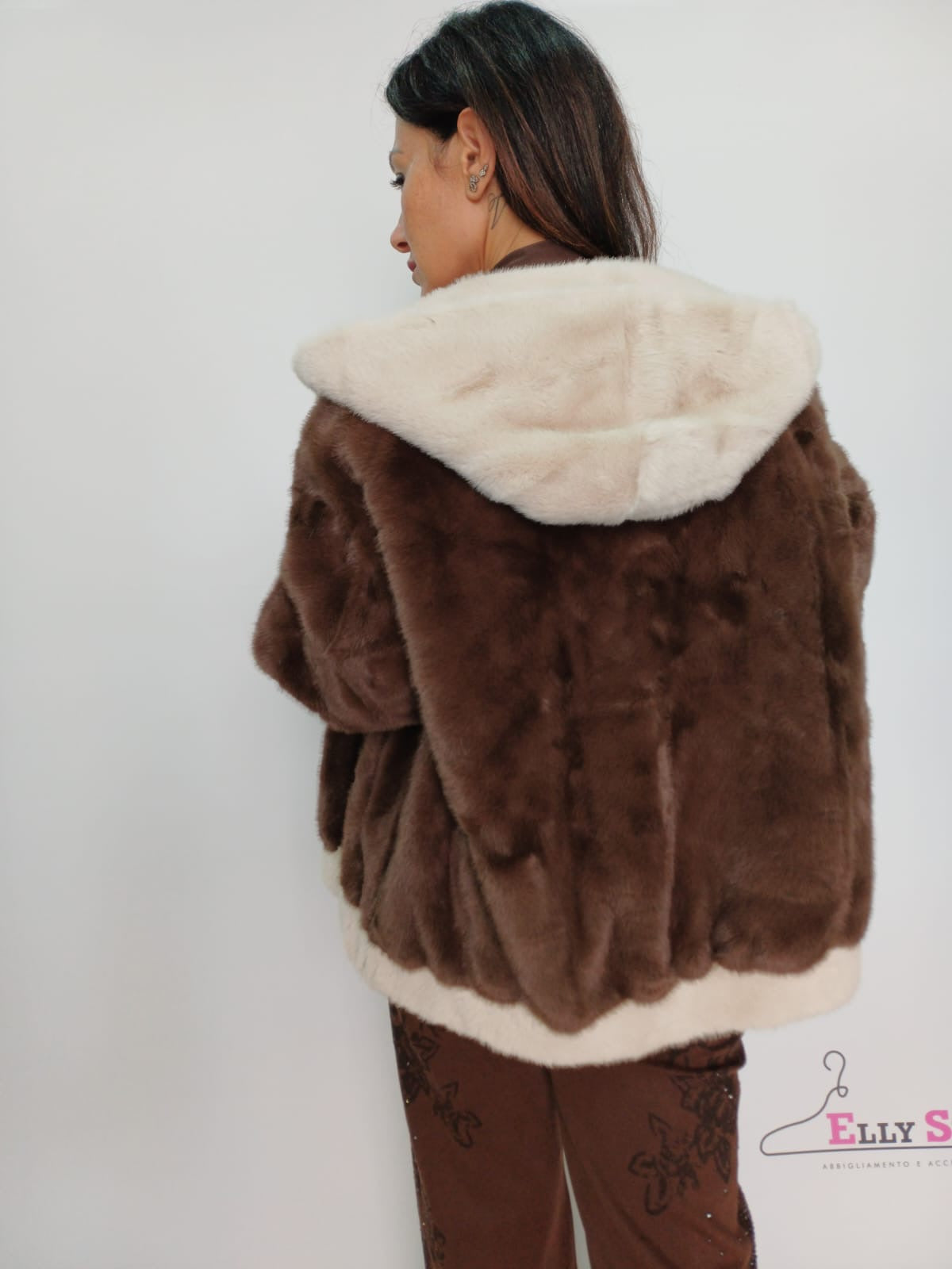 Giaccone donna eco-pelliccia bicolore con cappuccio