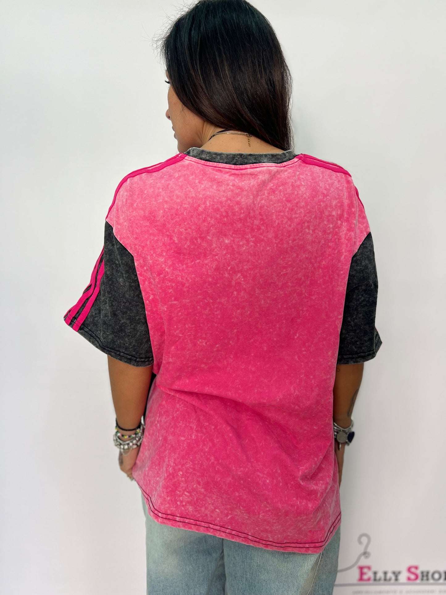 T-shirt oversize donna cartoon con paillettes