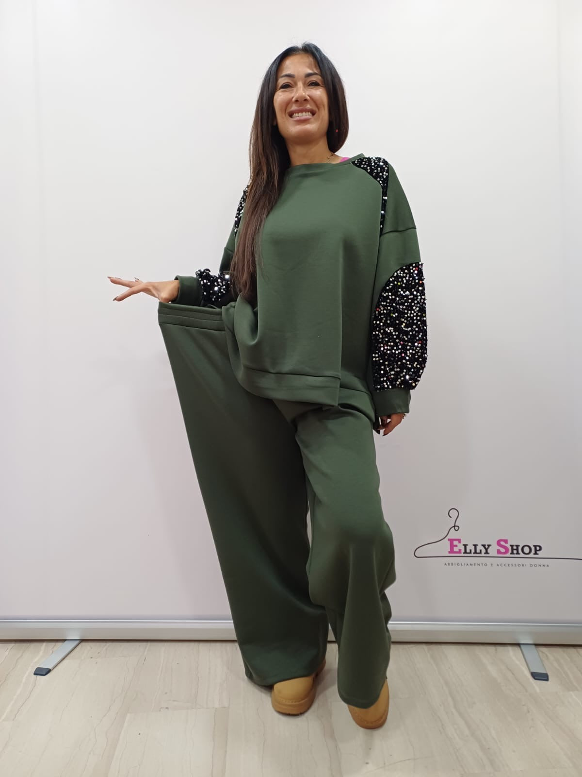 Completo curvy donna con maniche in paillettes