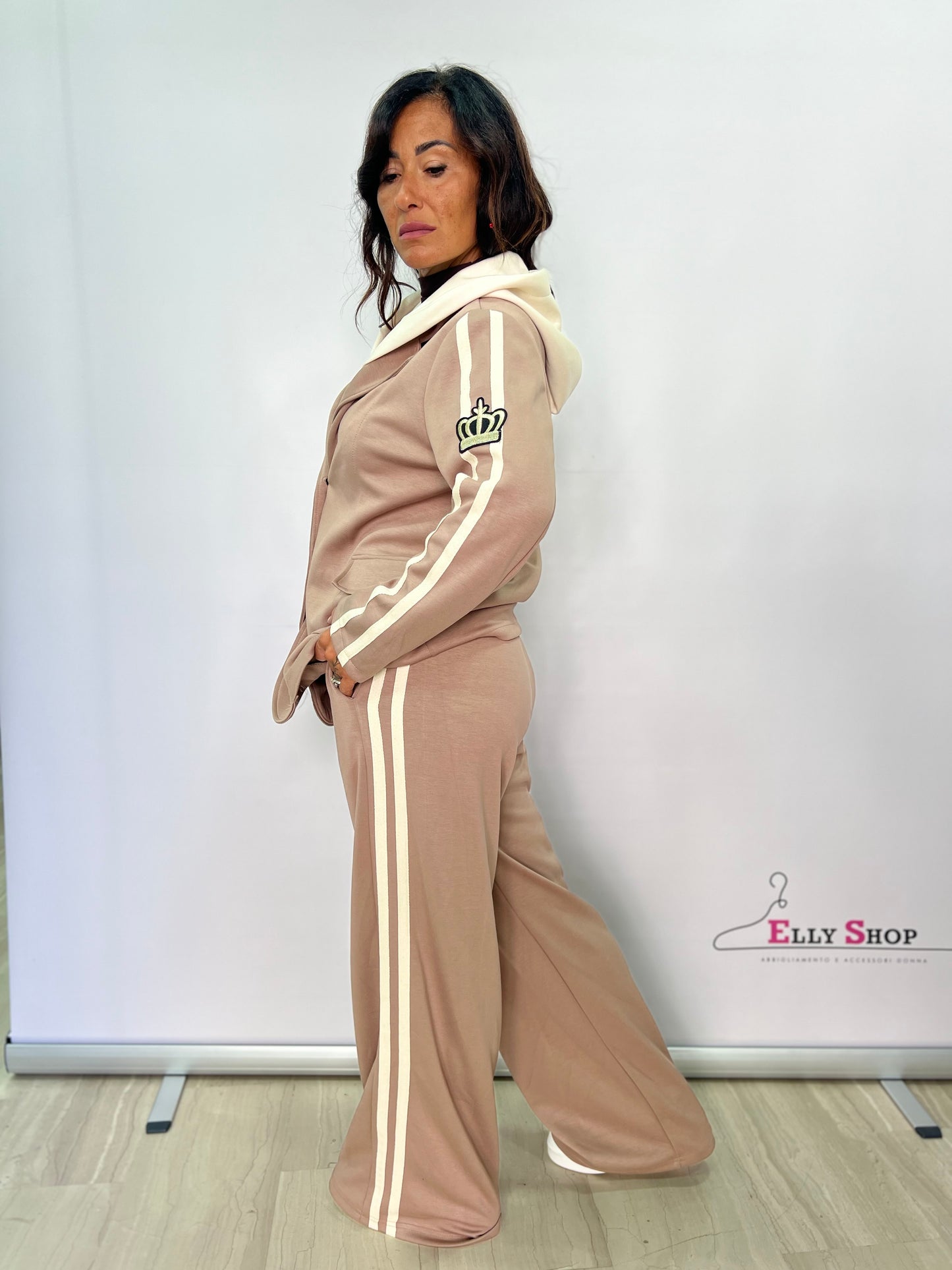 Completo tailleur queen vari colori