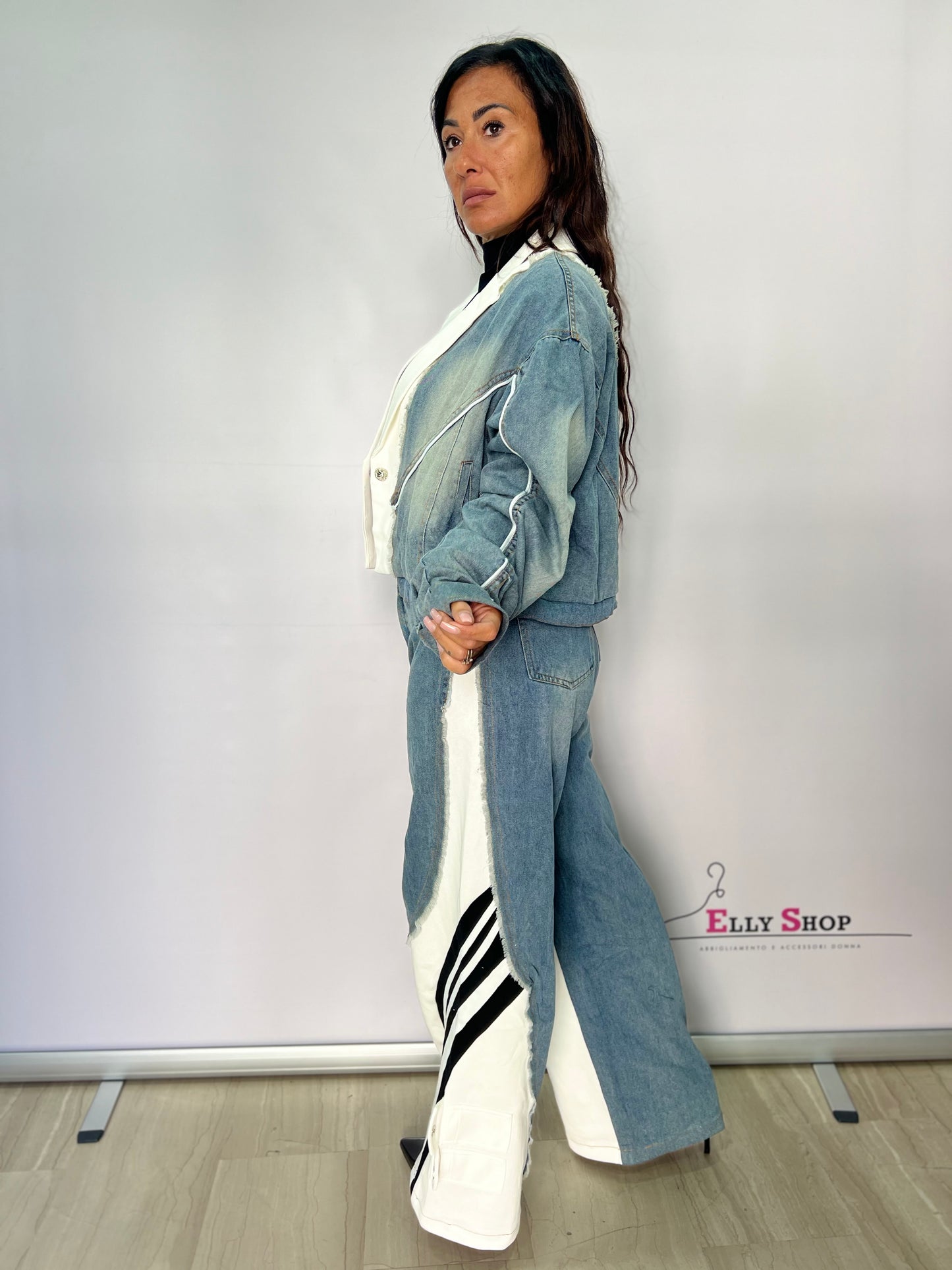 Completo denim e stoffa giacca e pantalone