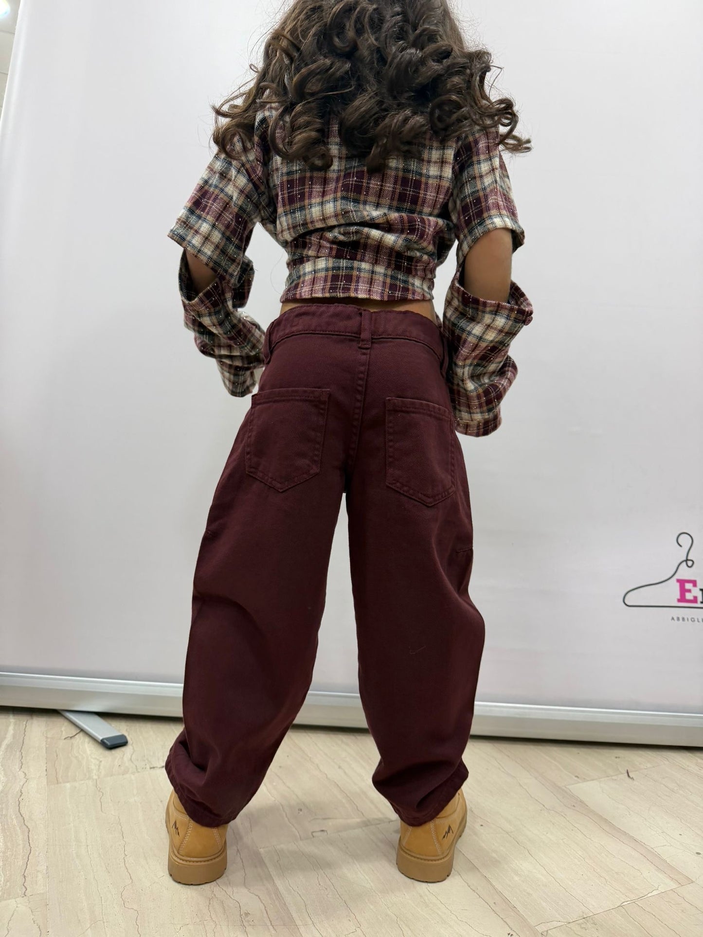 Jeans balloon bambina marrone