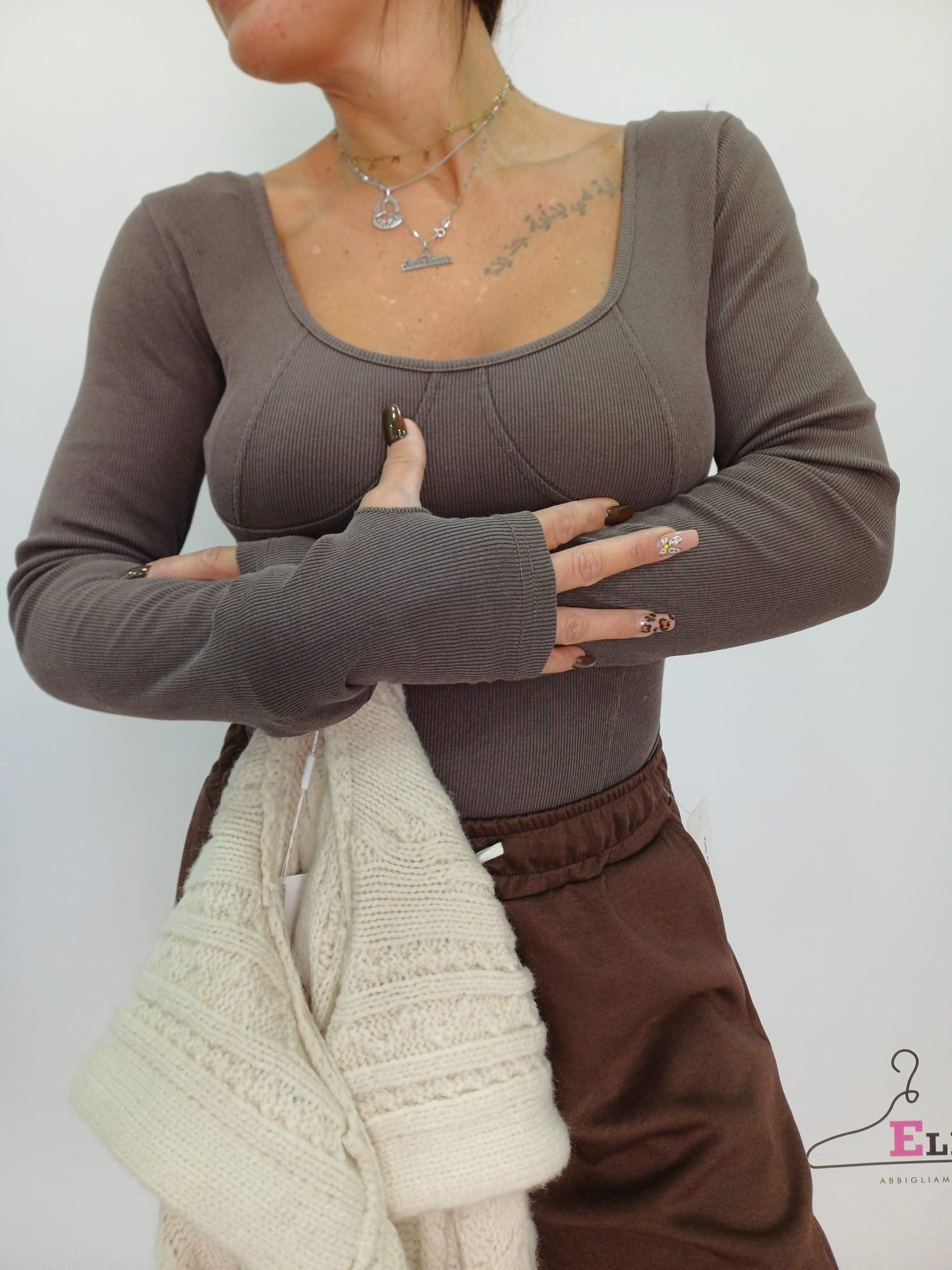 Body donna a maniche lunghe sagomato