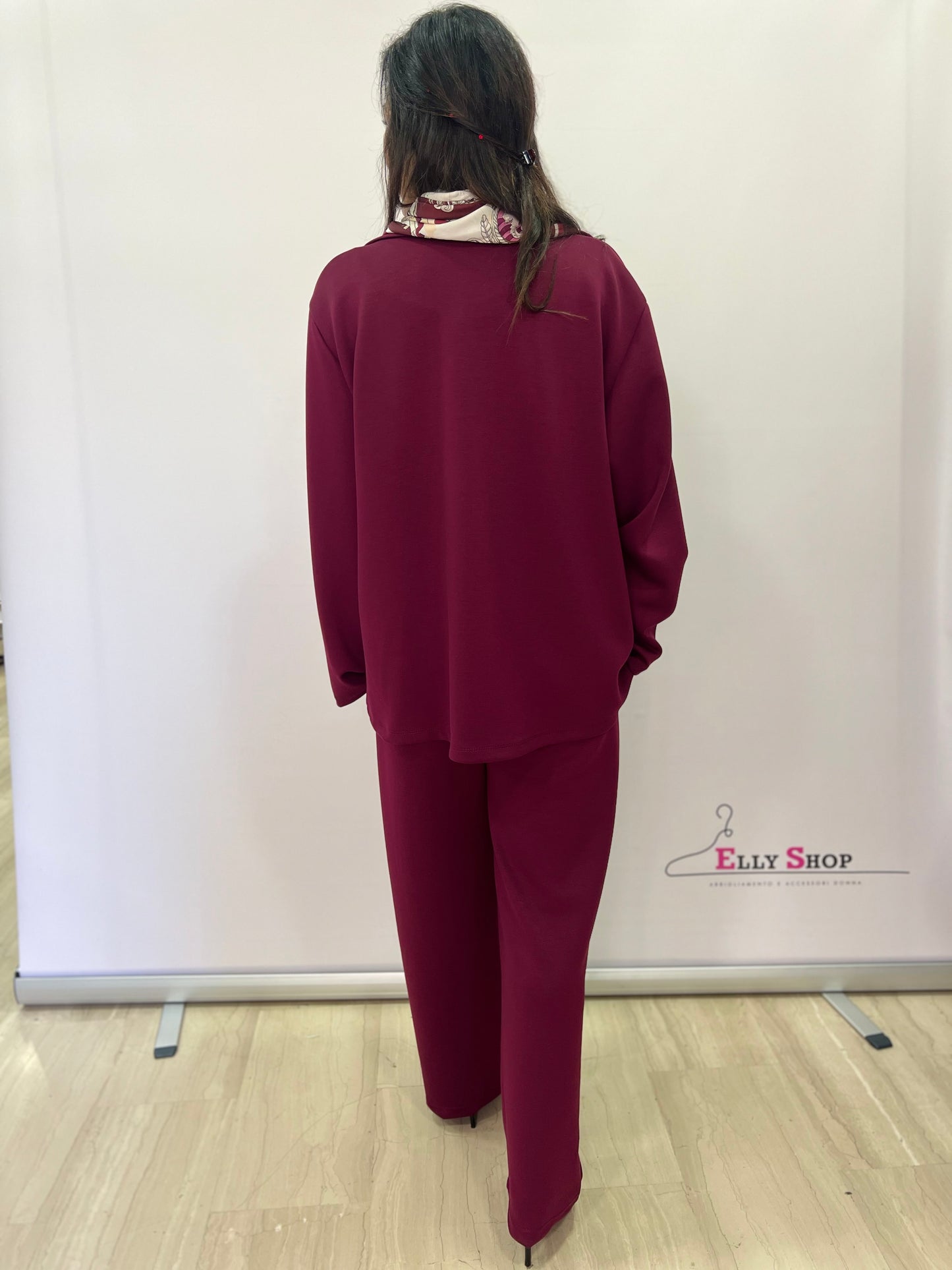 Completo Tailleur donna elegante sportivo