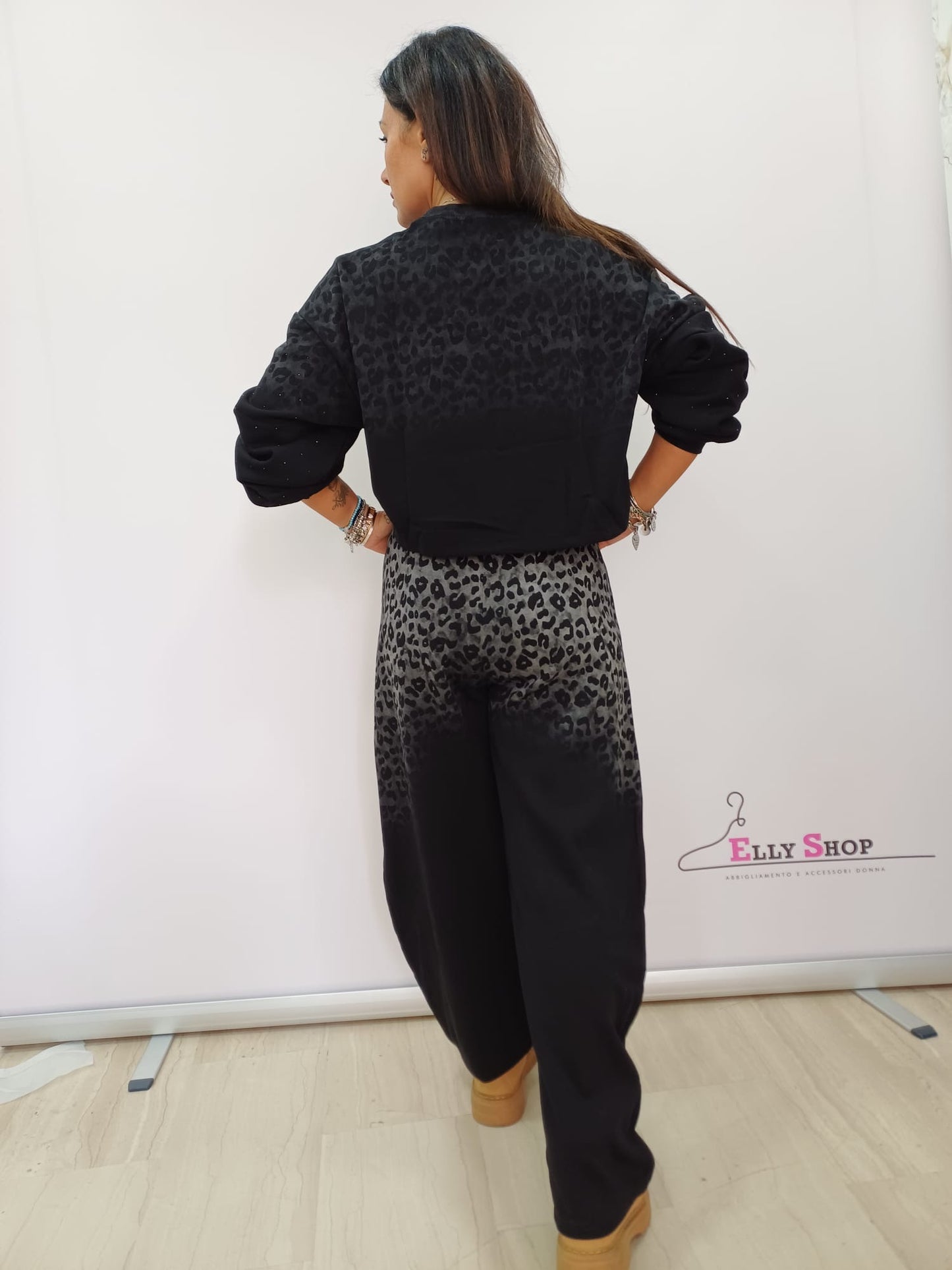 Completo donna maculato grigio e nero