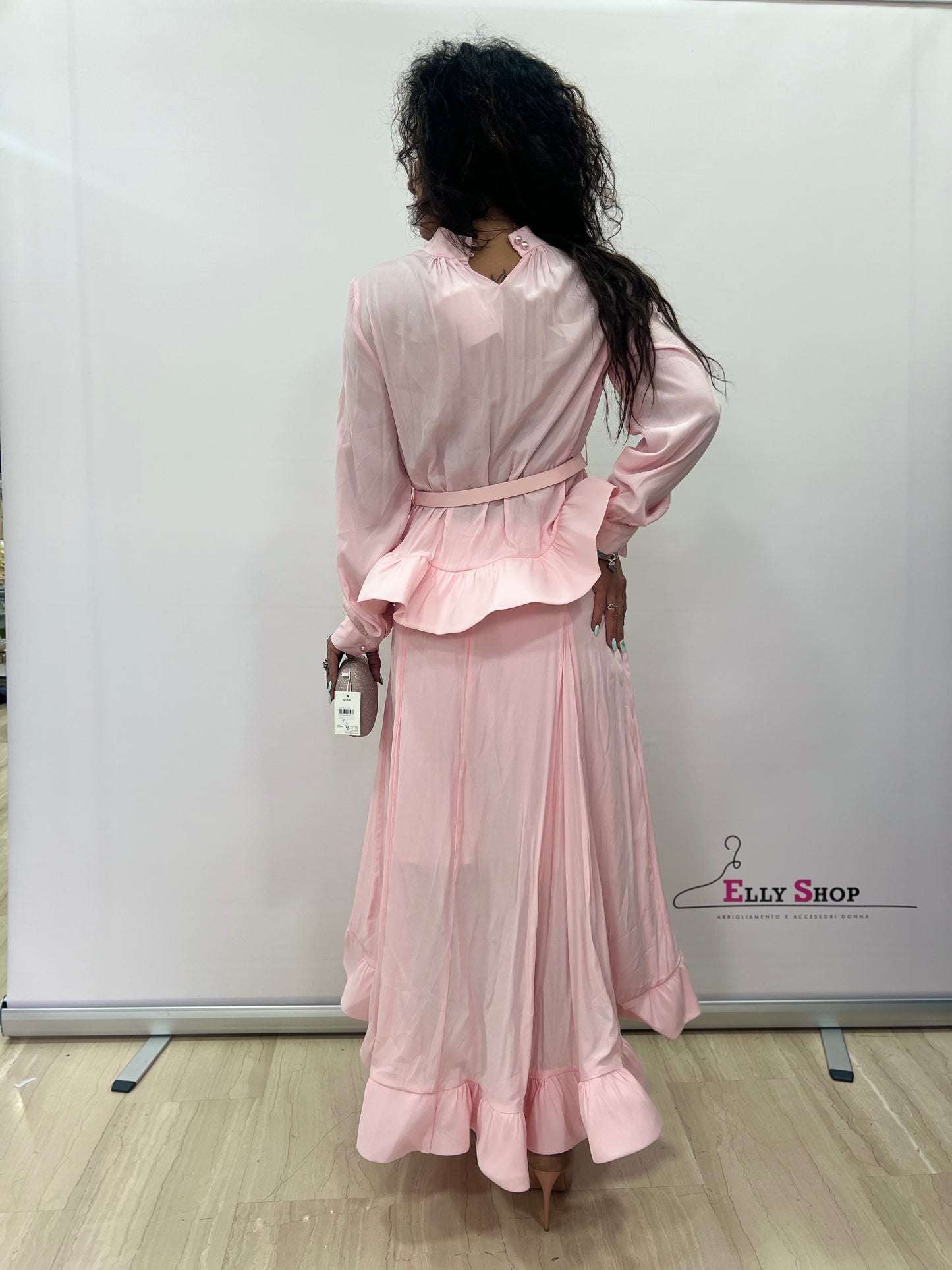 Completo elegante donna con gonna lunga rosa