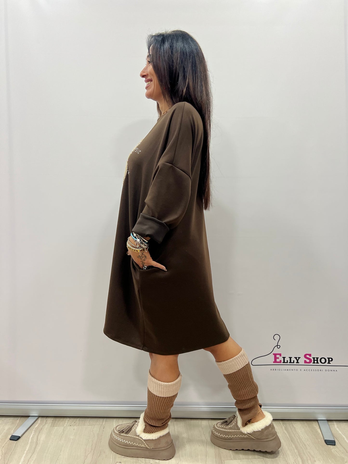 Abito felpa marrone curvy con stampa frontale