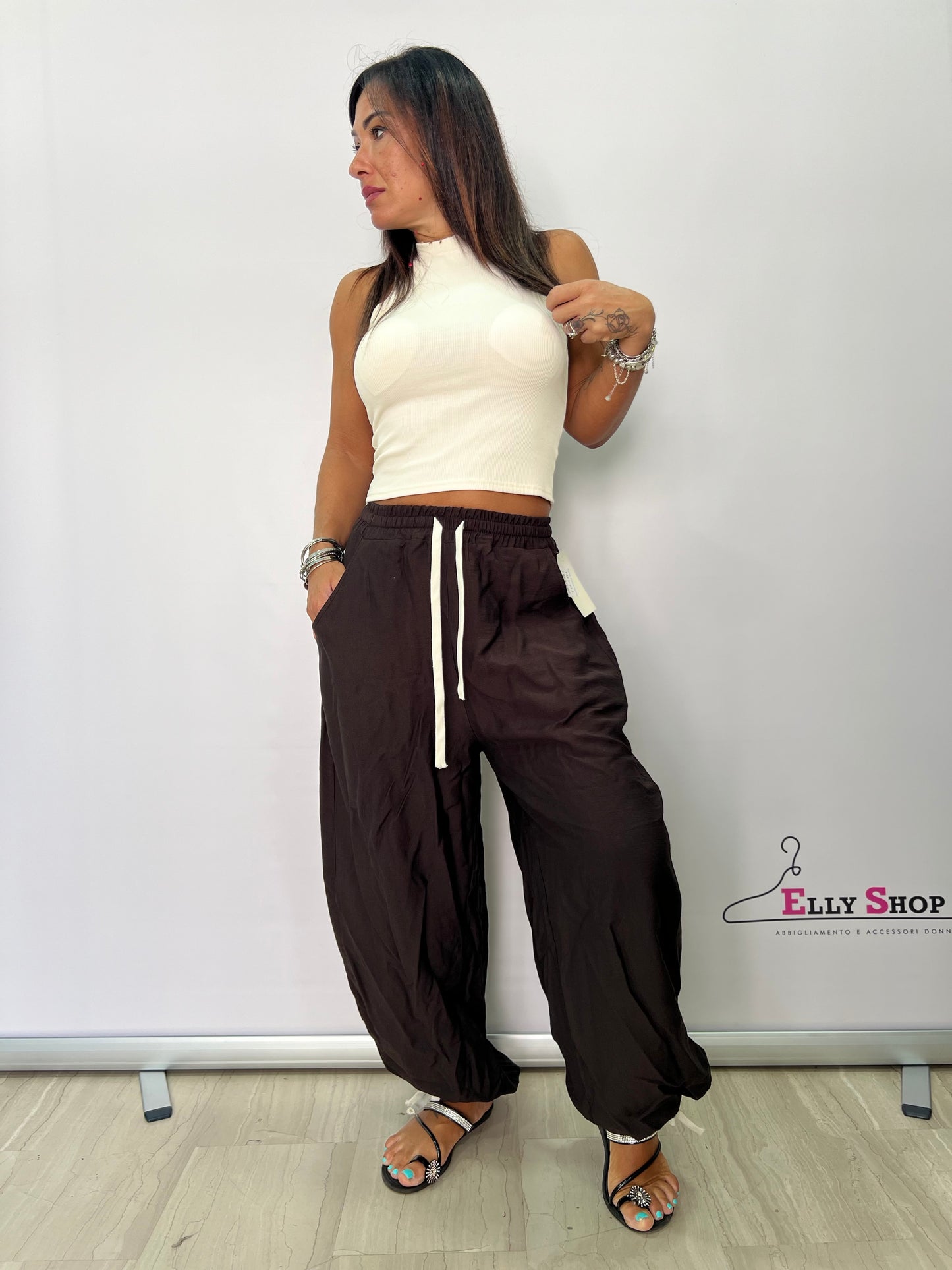 Pantaloni donna ampi estivi con coulisse – Taglia unica 40–46, vari colori
