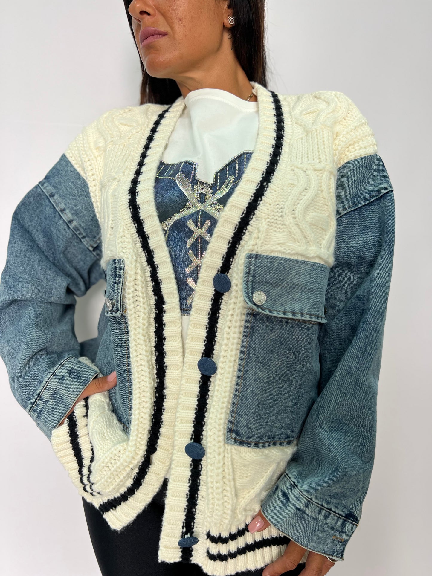 Cardigan donna in lanettina e denim nero con dettagli bianchi – giubbino casual taglia unica XL