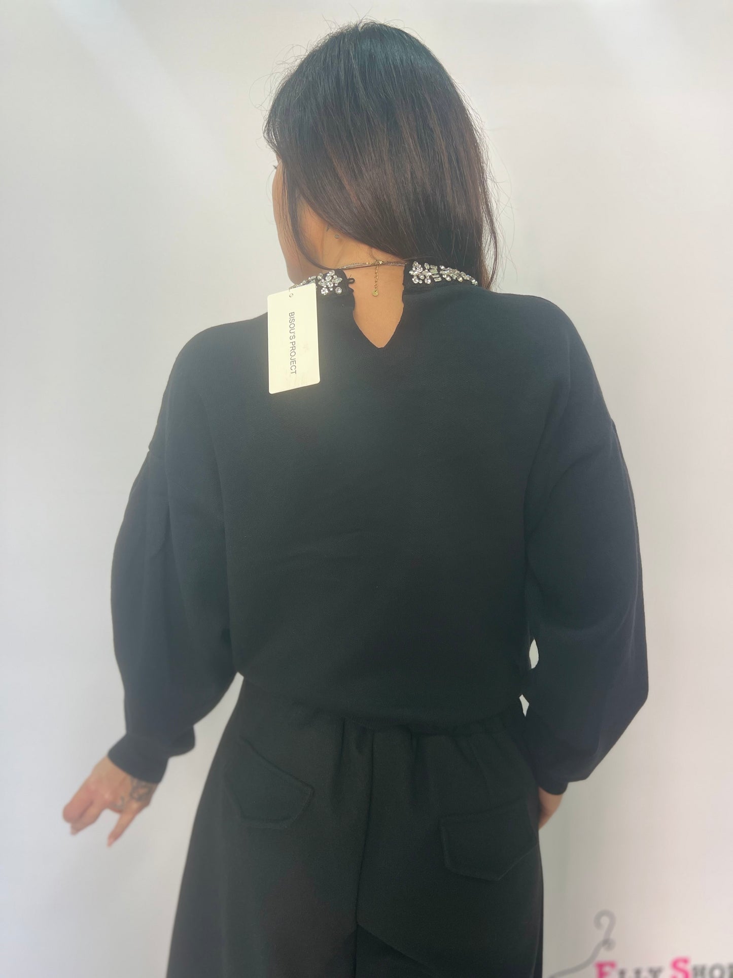 Maglia donna collo gioiello elegante