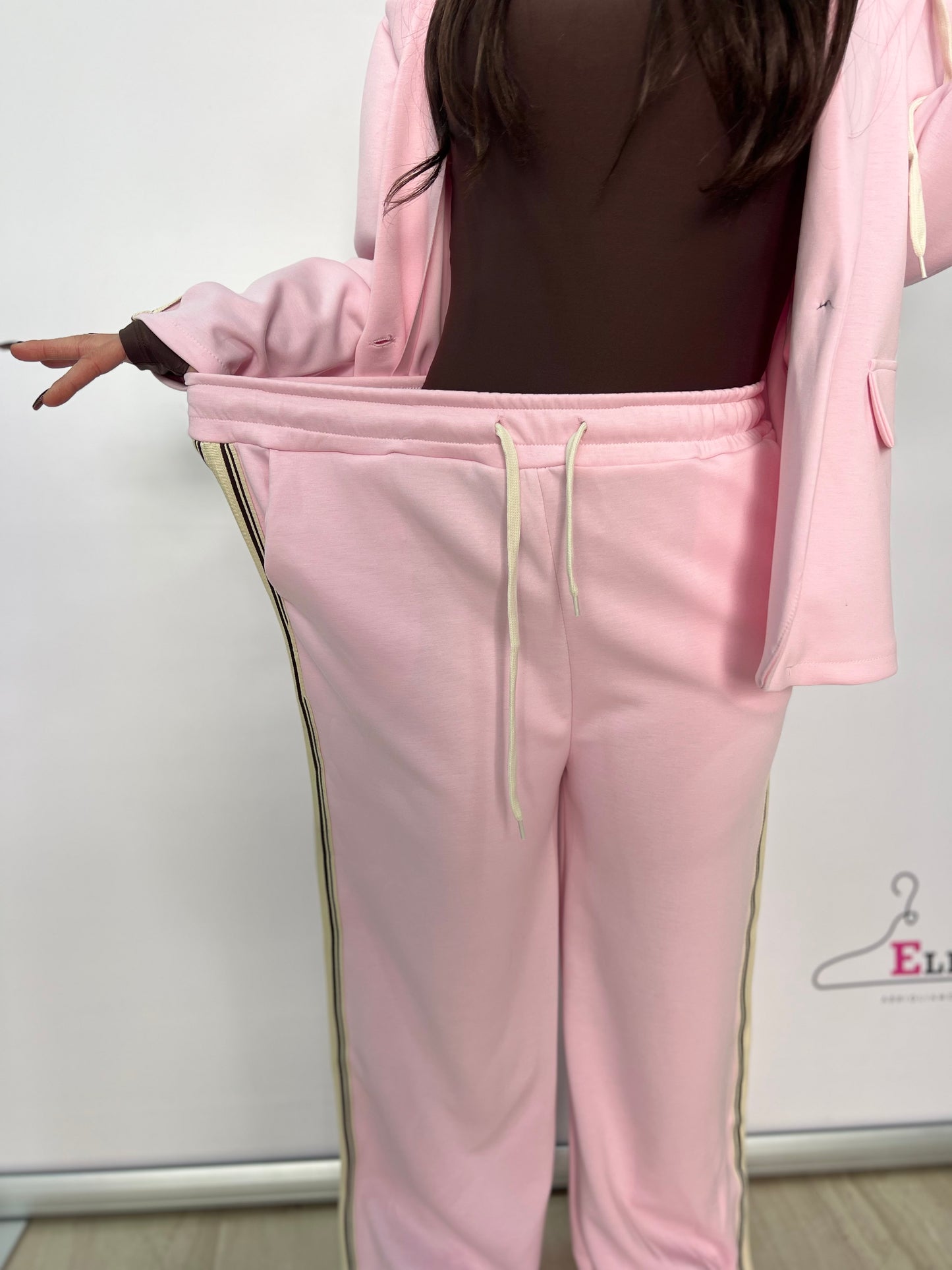 Completo donna sport chic con cappuccio