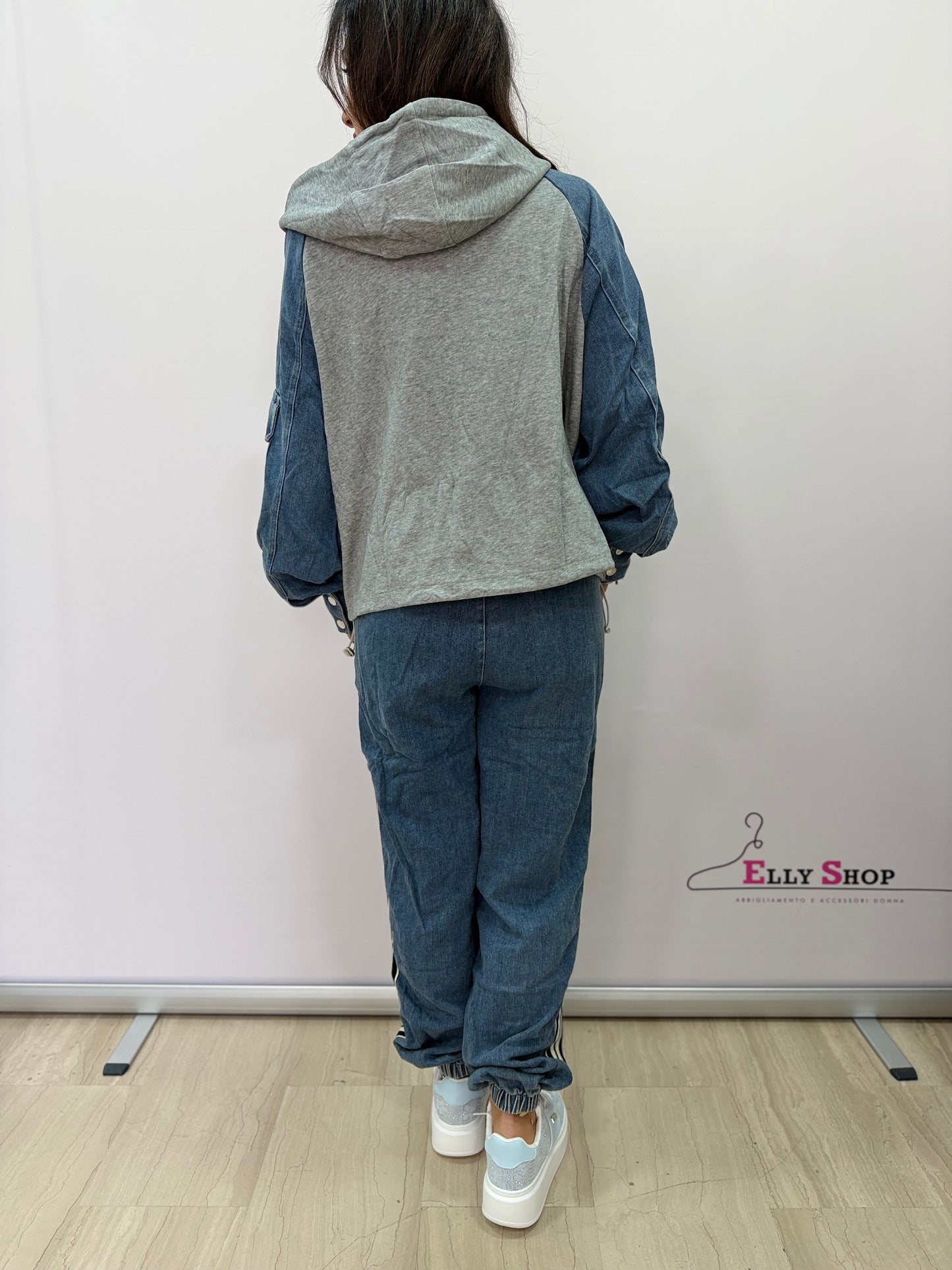Completo tuta donna denim mix con cappuccio