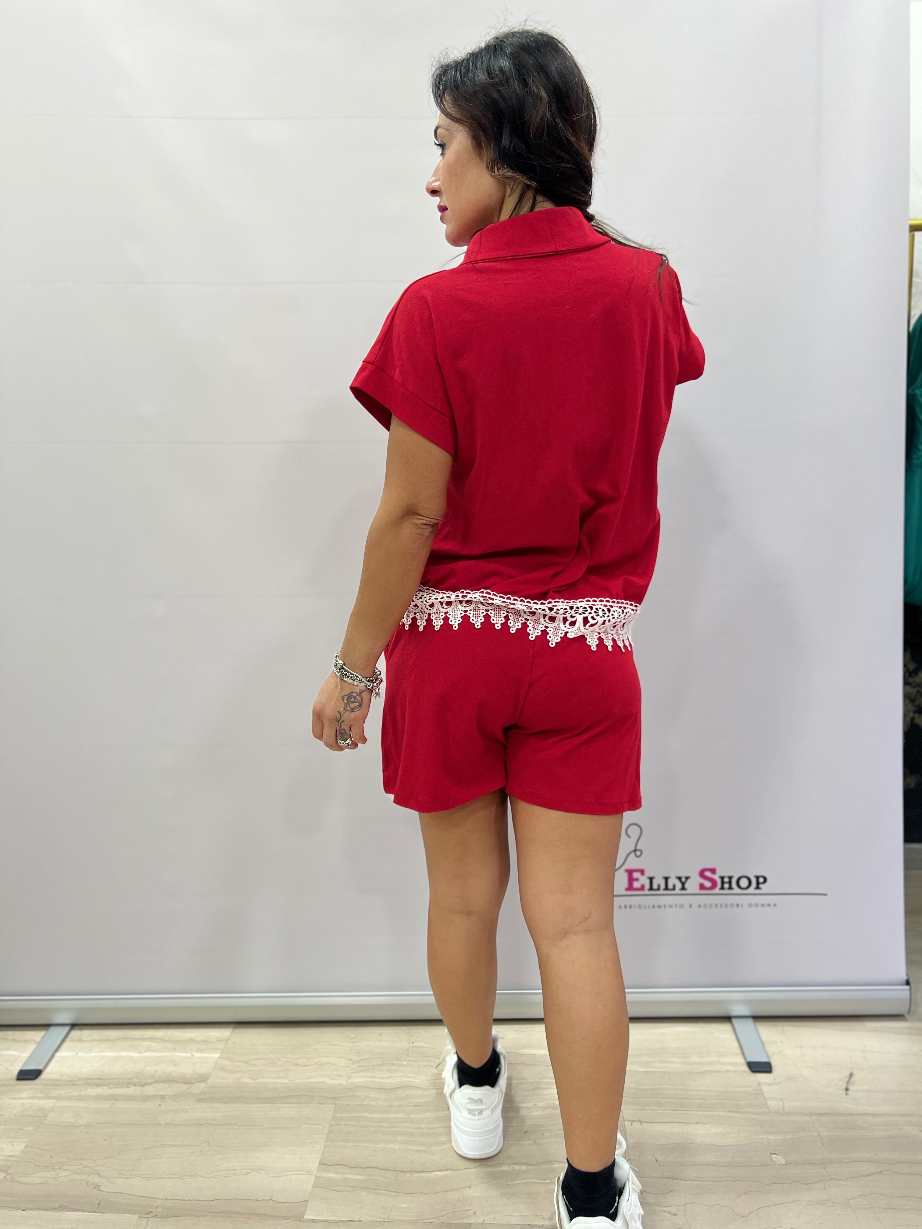 Completo short e t-shirt dettagli in pizzo