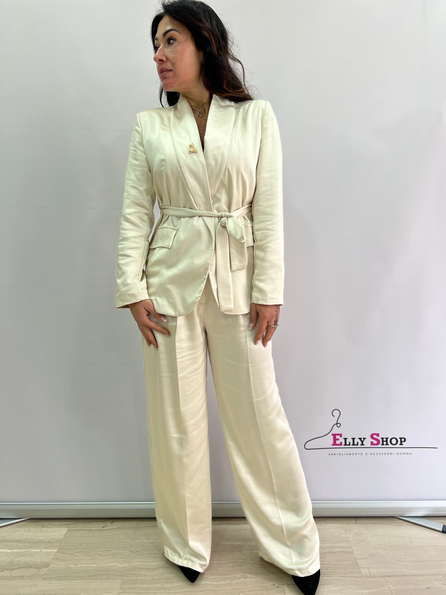 Completo Kimono Elegante Donna, Velluto Crema, con Opzioni Arancio e Blu Elettrico