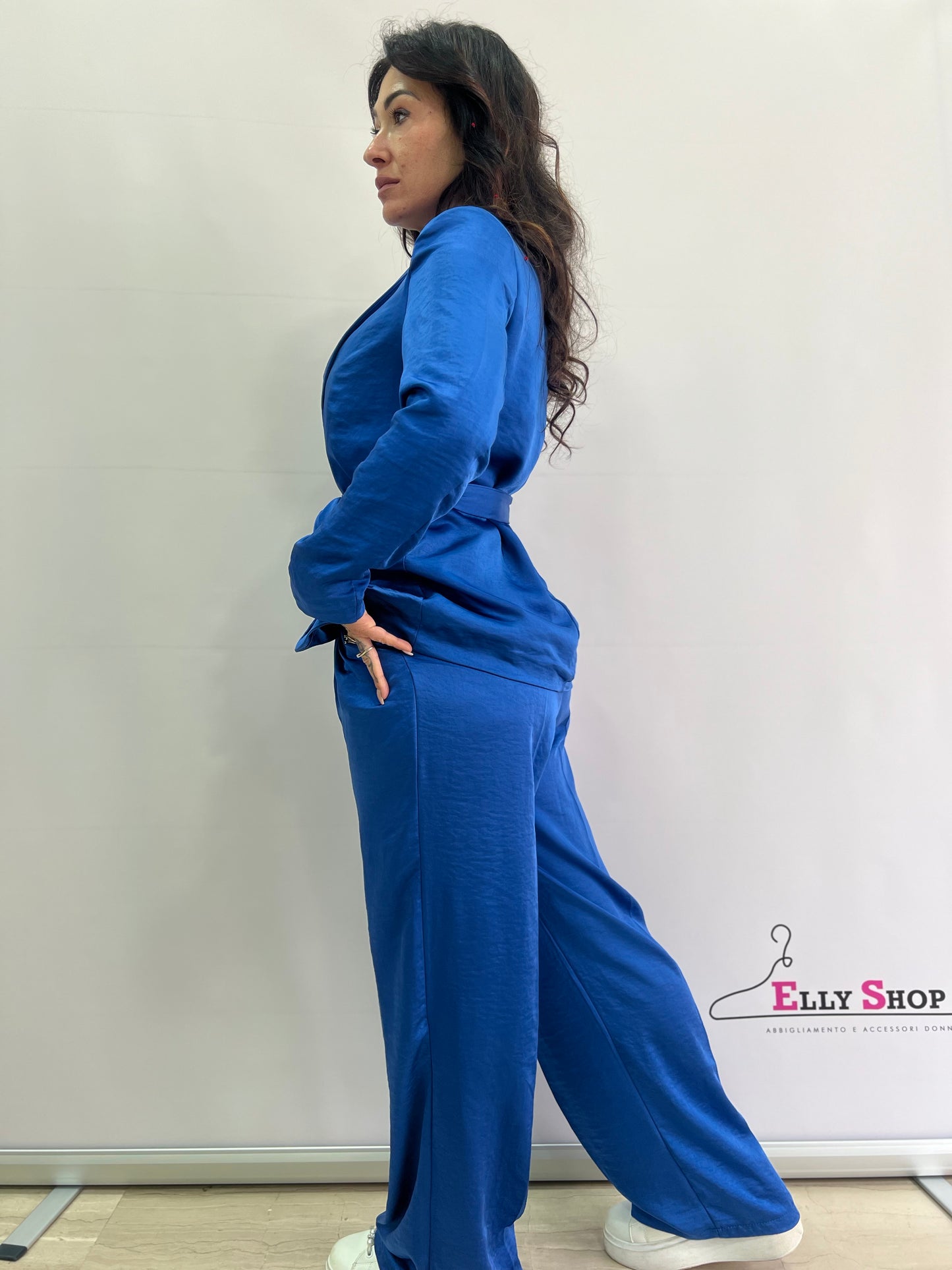 Completo Kimono Elegante Donna, Velluto Crema, con Opzioni Arancio e Blu Elettrico