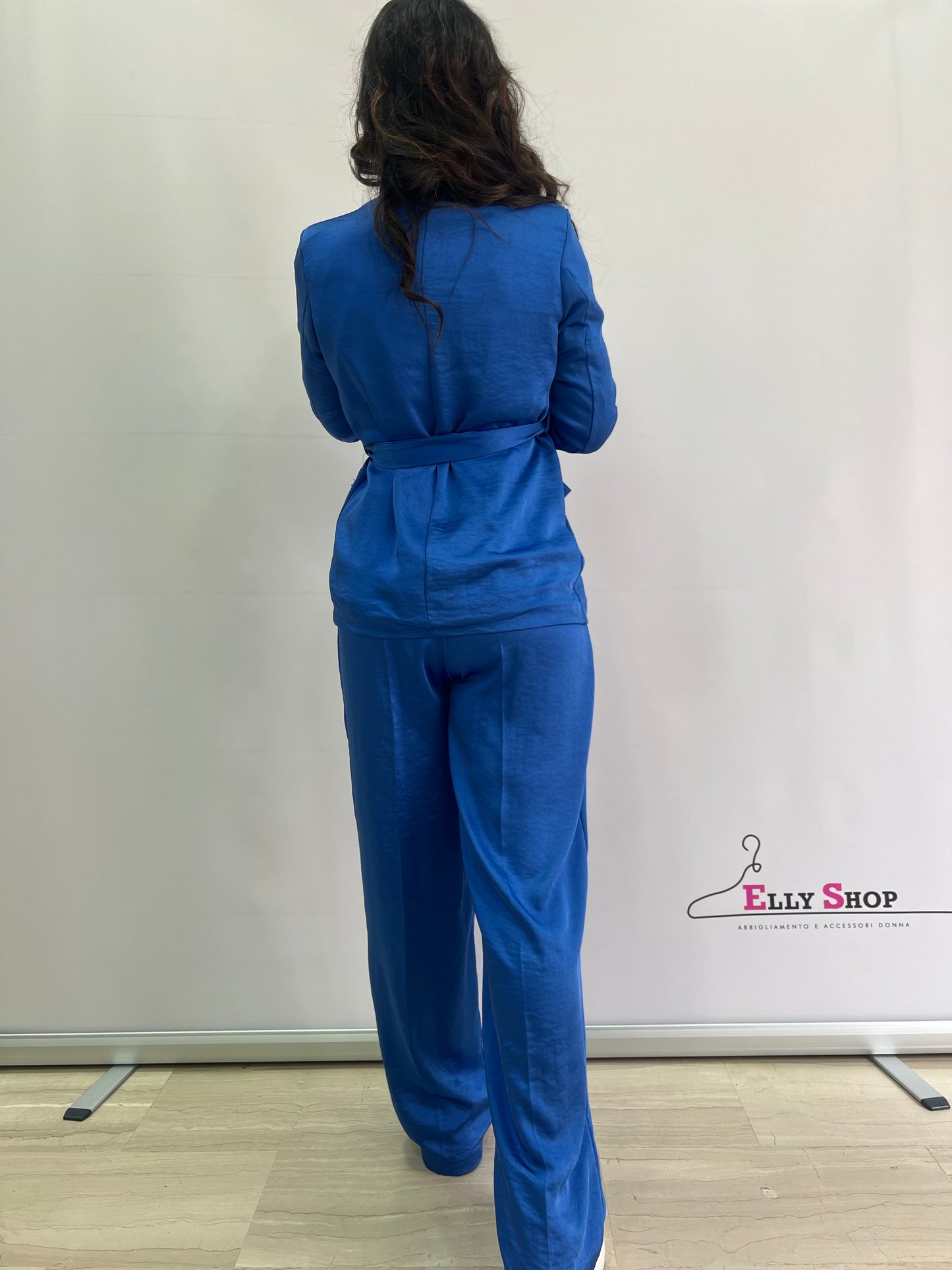 Completo Kimono Elegante Donna, Velluto Crema, con Opzioni Arancio e Blu Elettrico