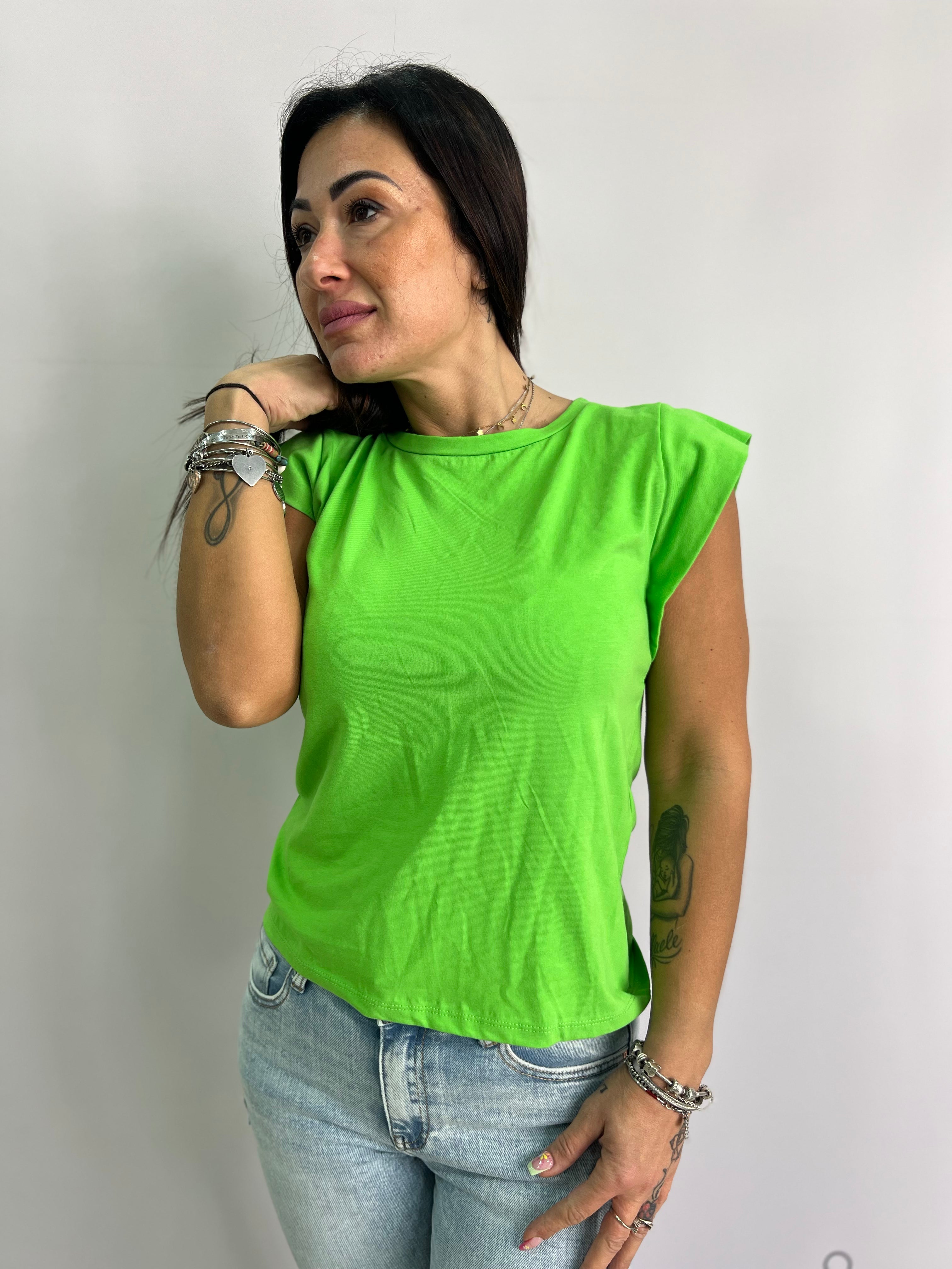T-shirt donna con spalline imbottite – disponibile in nero, arancio, verde e fuxia