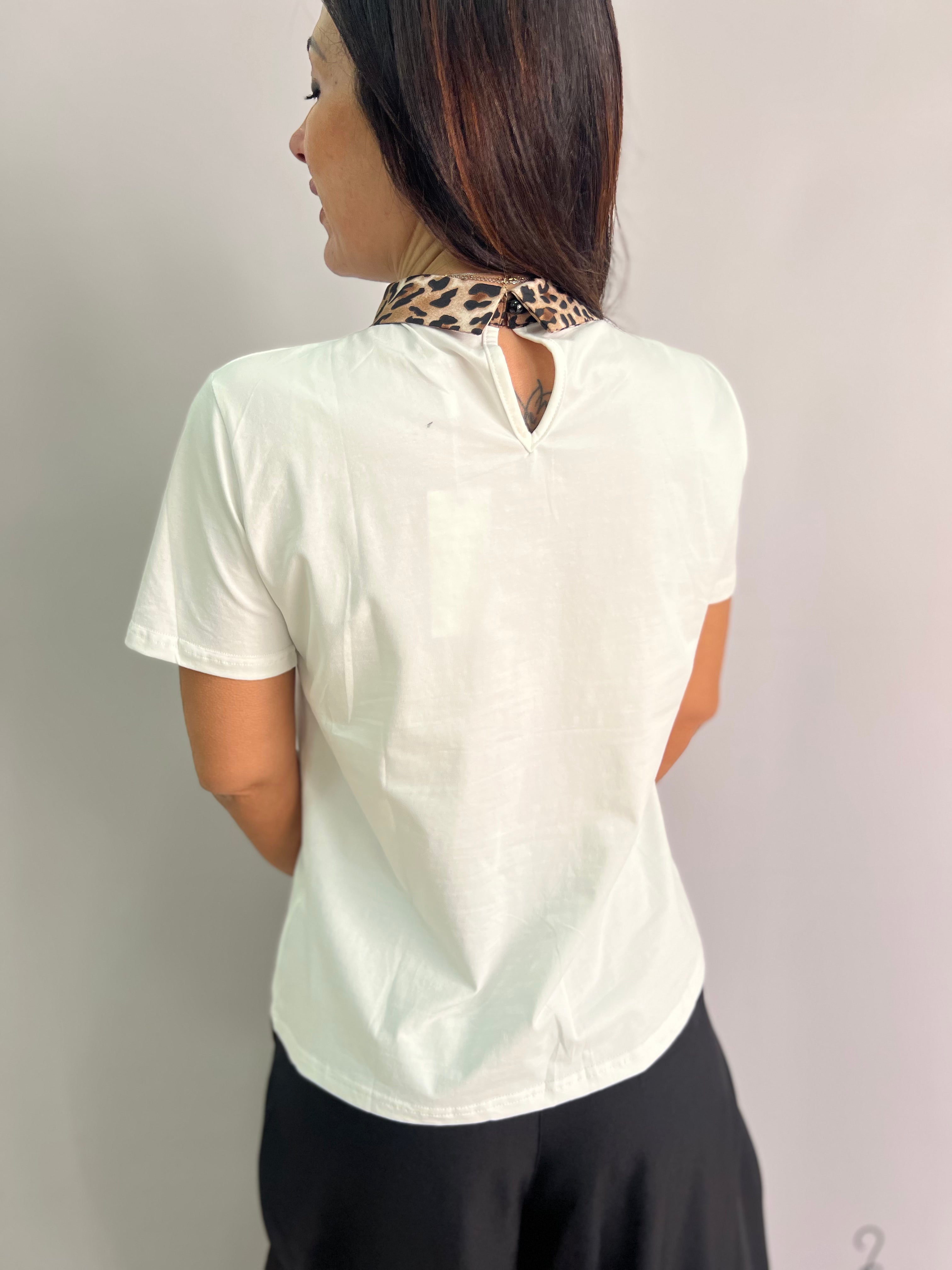T-shirt donna con colletto leopardato e strass – elegante nera o bianca S/M/ e L/XL