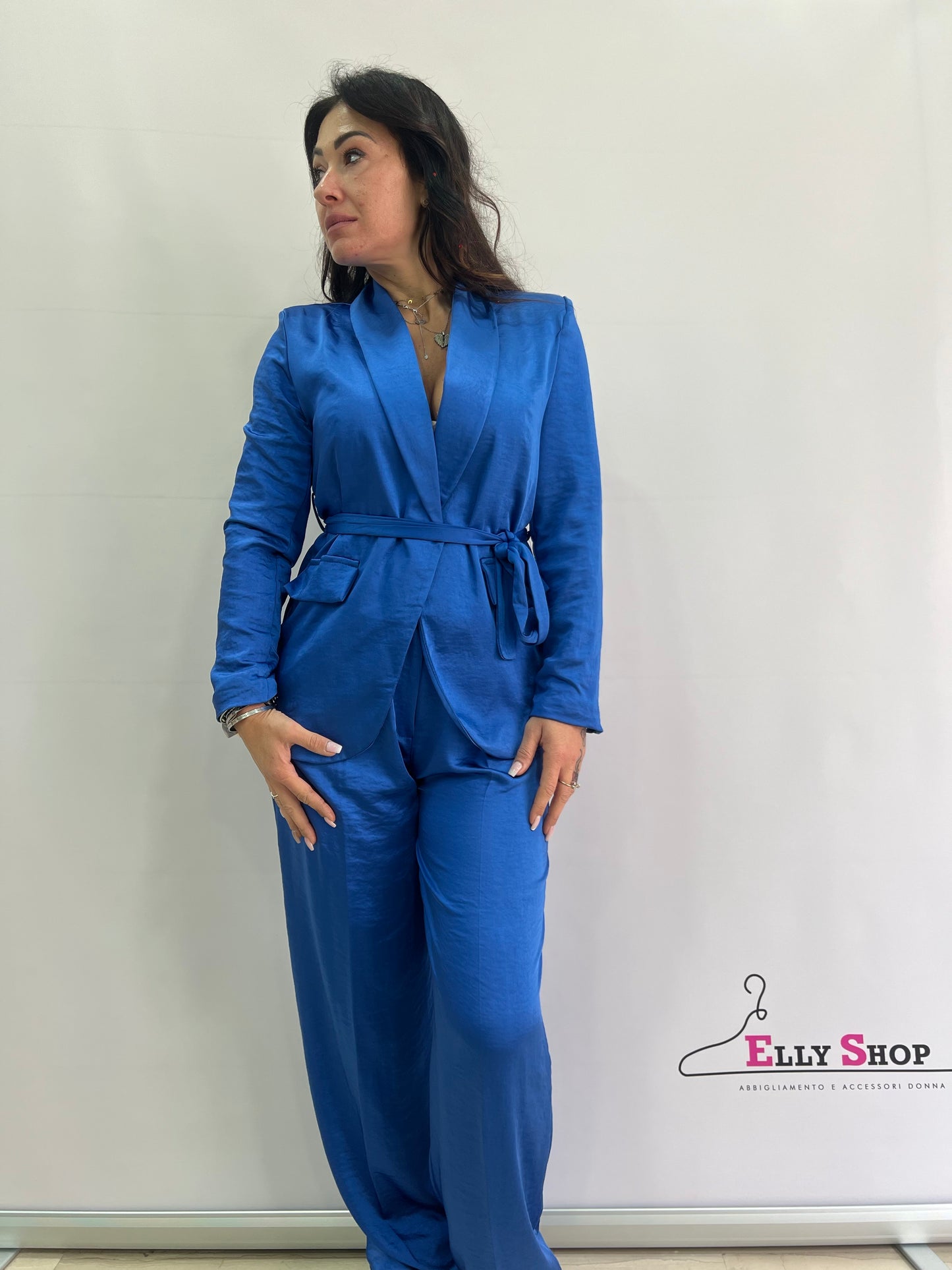 Completo Kimono Elegante Donna, Velluto Crema, con Opzioni Arancio e Blu Elettrico