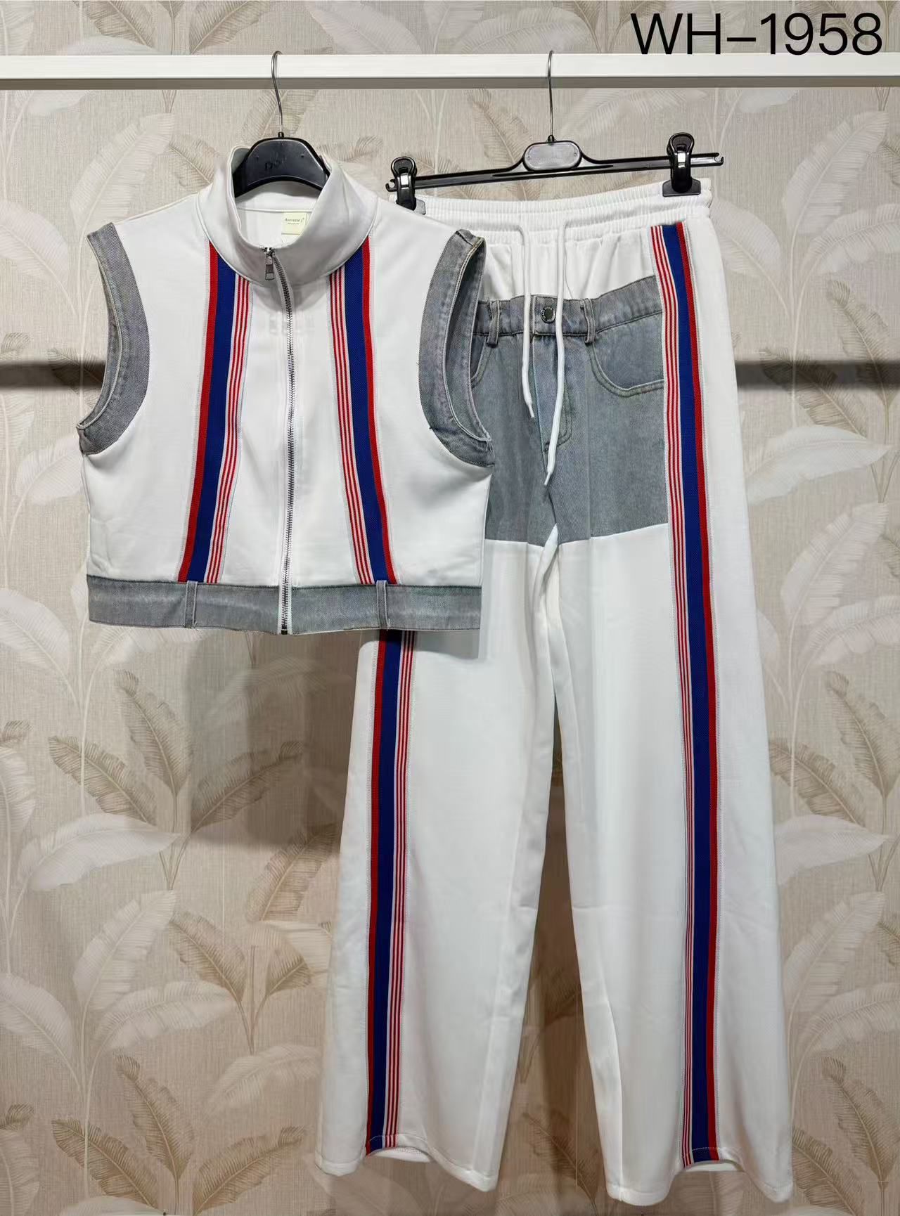 Completo donna smanicato con zip e dettaglio jeans – taglia unica fino a L
