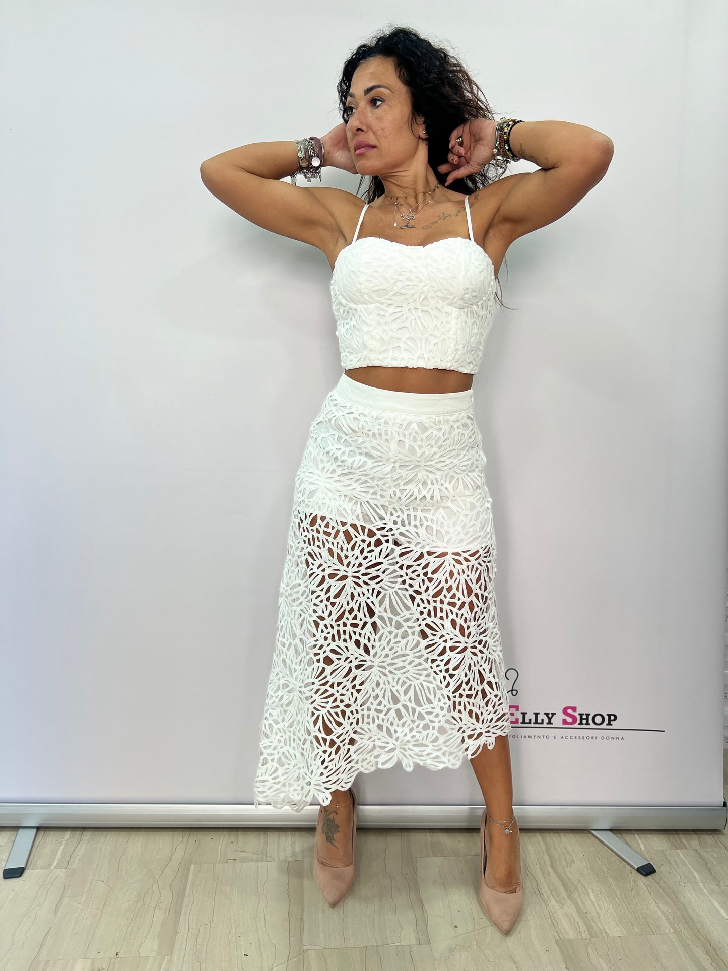 Completo donna pizzo elegante top e gonna