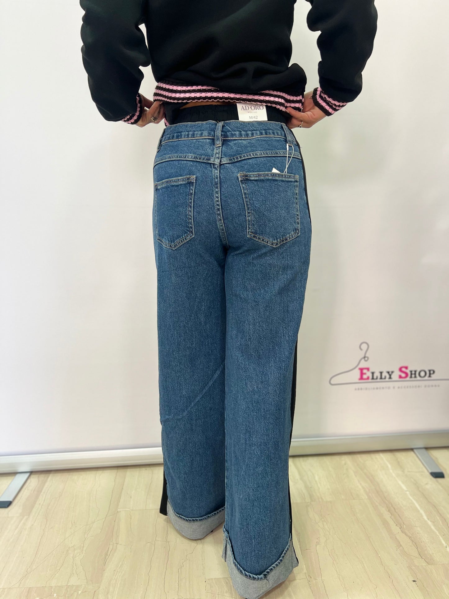 Jeans wide leg con banda laterale