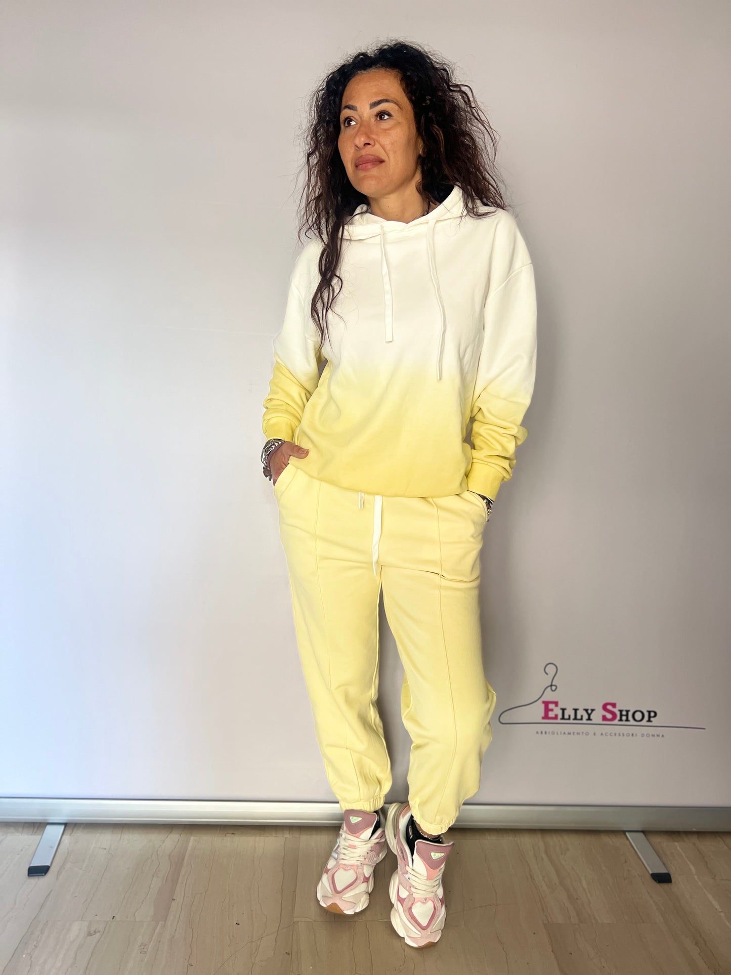 Completo tuta donna degradé con cappuccio