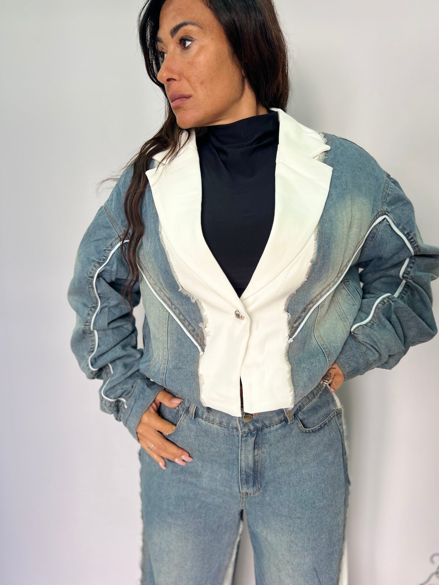 Completo denim e stoffa giacca e pantalone
