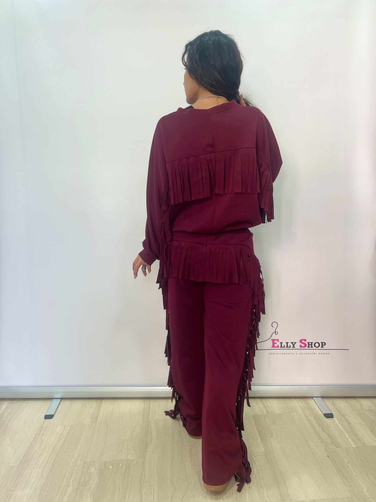 Completo donna con frange moderno