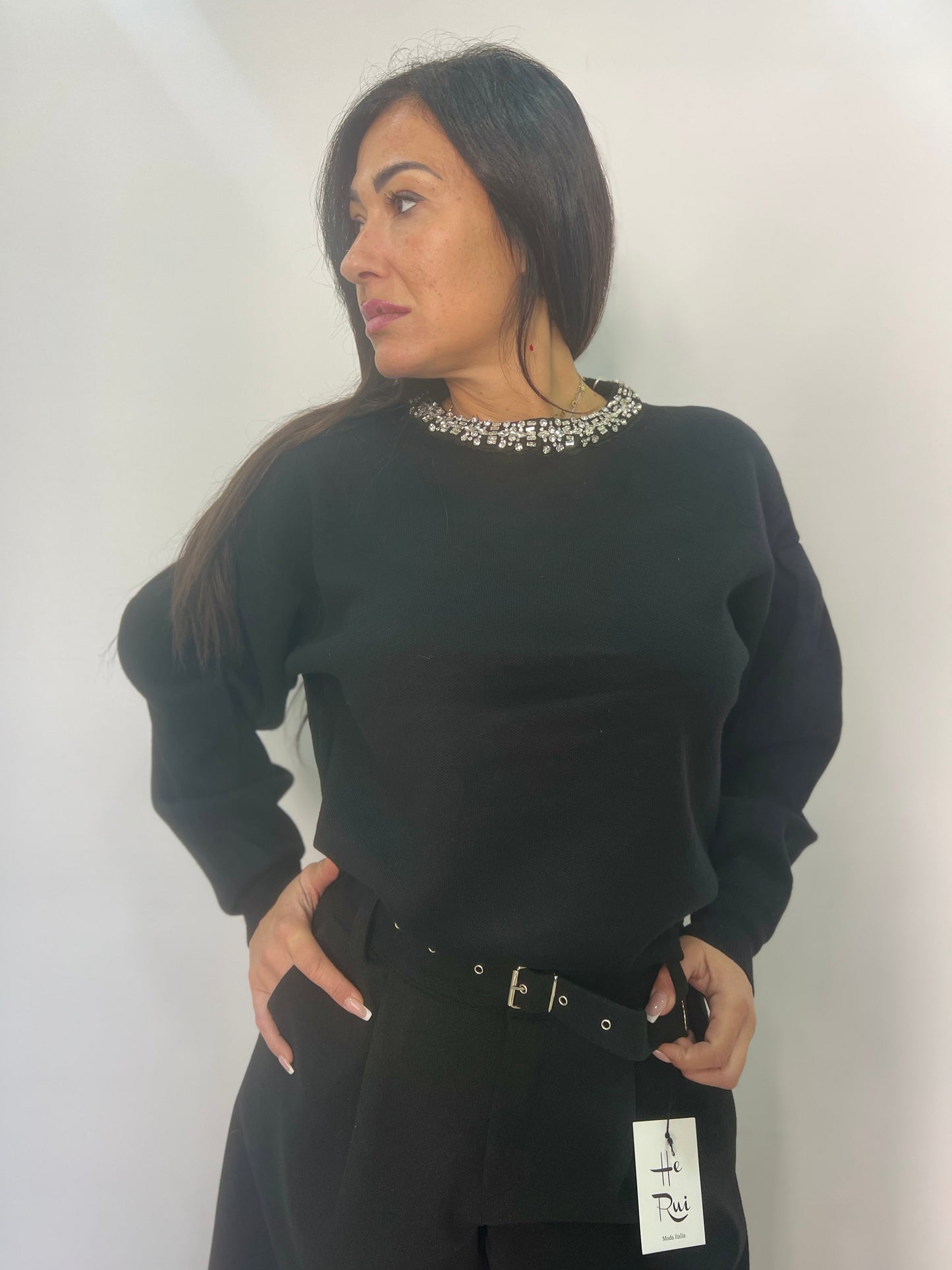 Maglia donna collo gioiello elegante