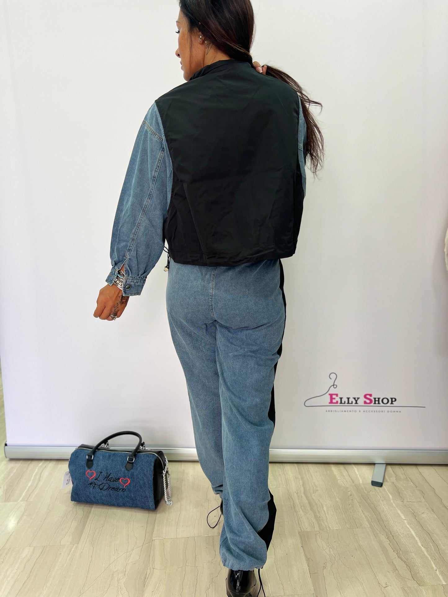 Completo donna in denim e acetato con bande laterali – look casual sportivo SM/ML