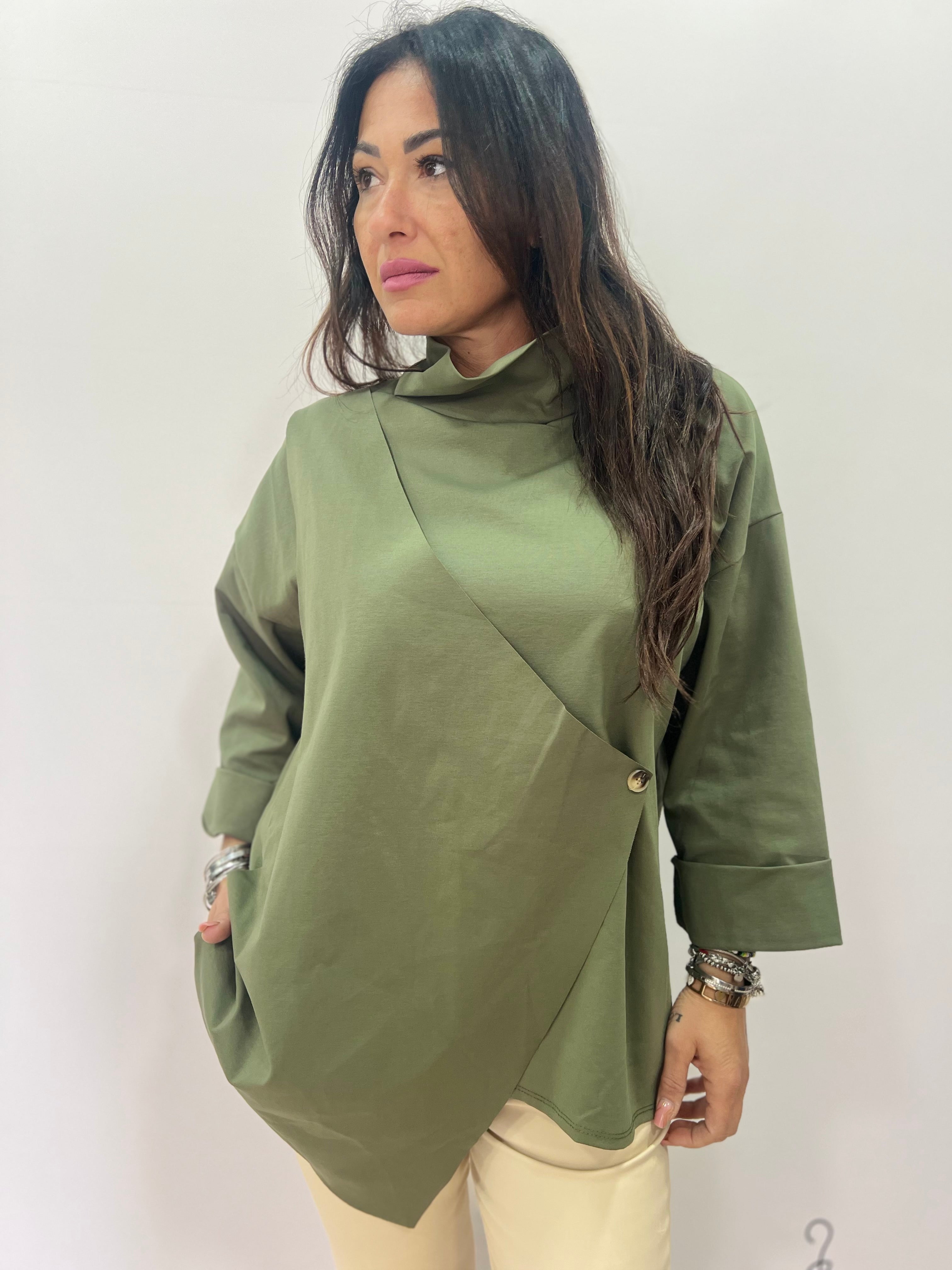Blusa oversize asimmetrica elegante donna