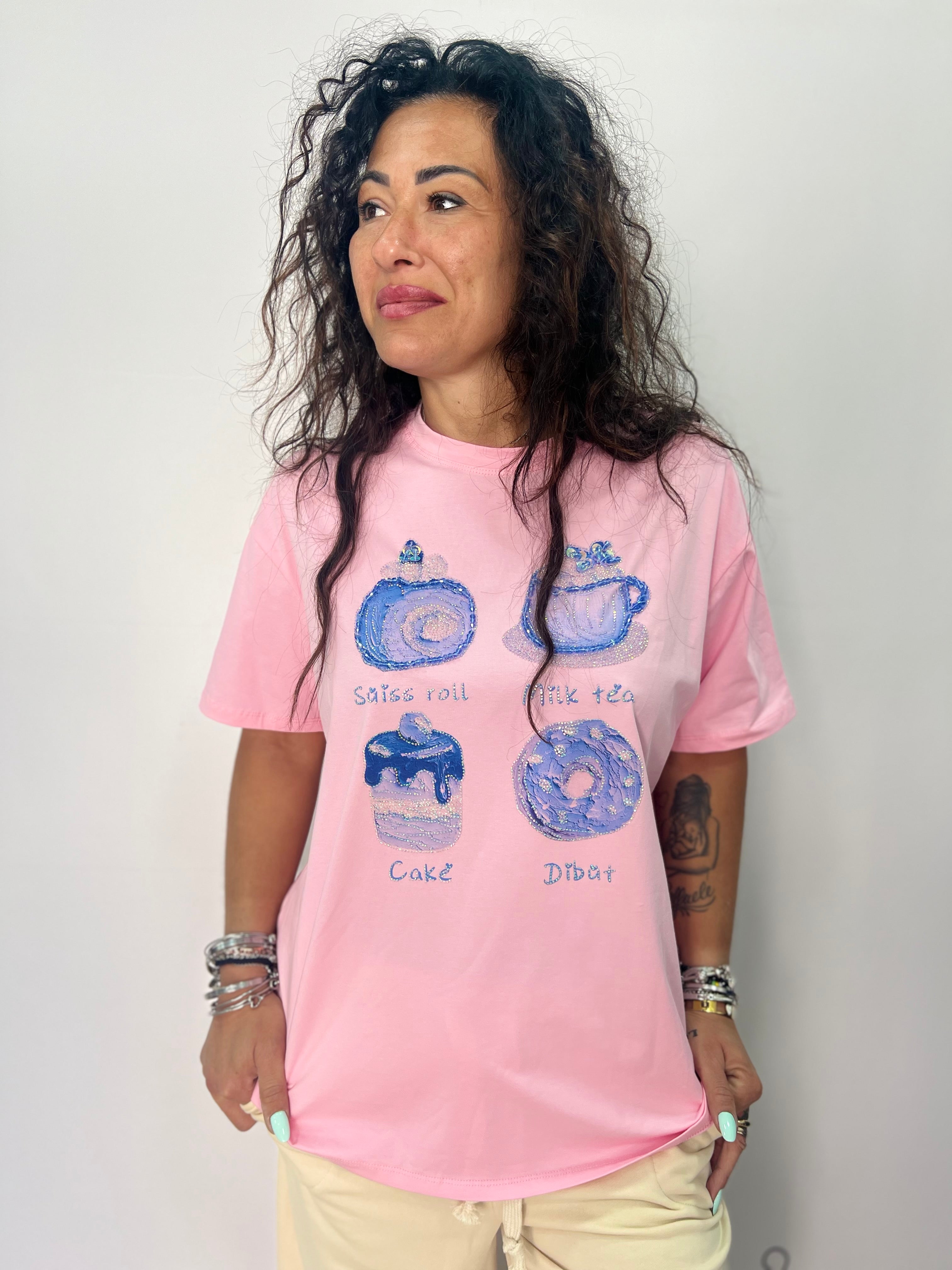 T-shirt donna con stampa dolci casual