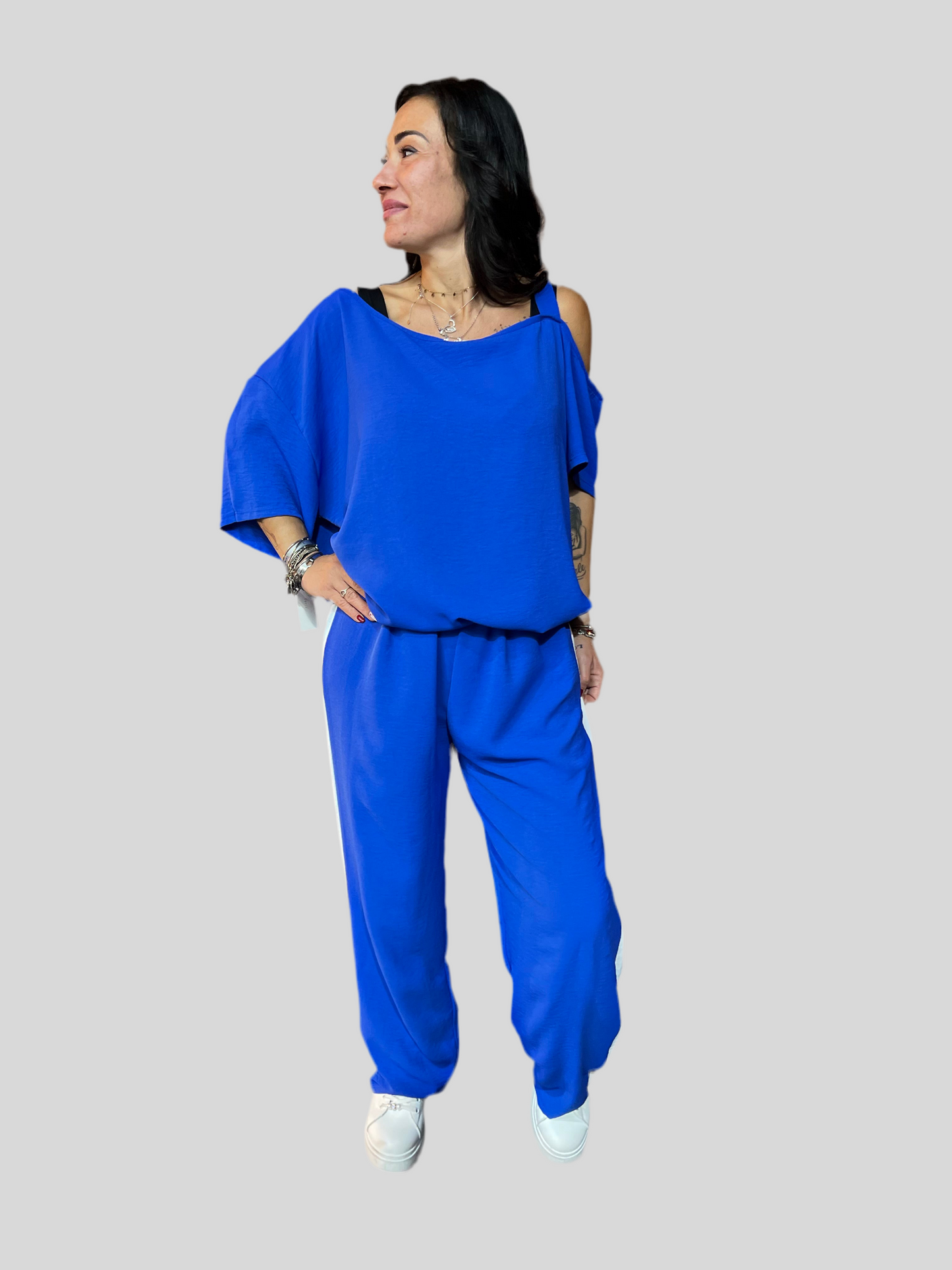 Completo mono spalla curvy