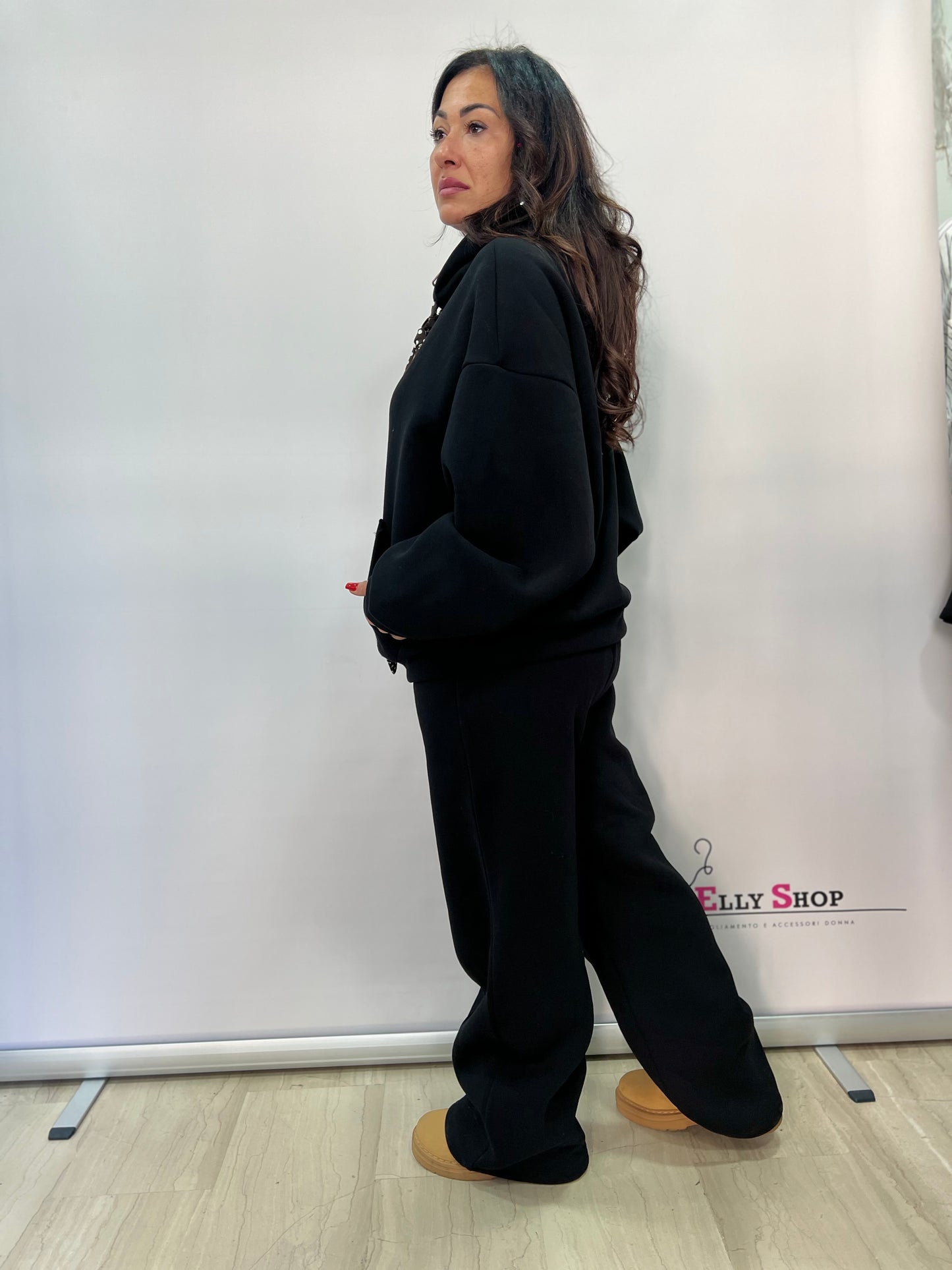 Completo tuta donna curvy con felpa e cappuccio