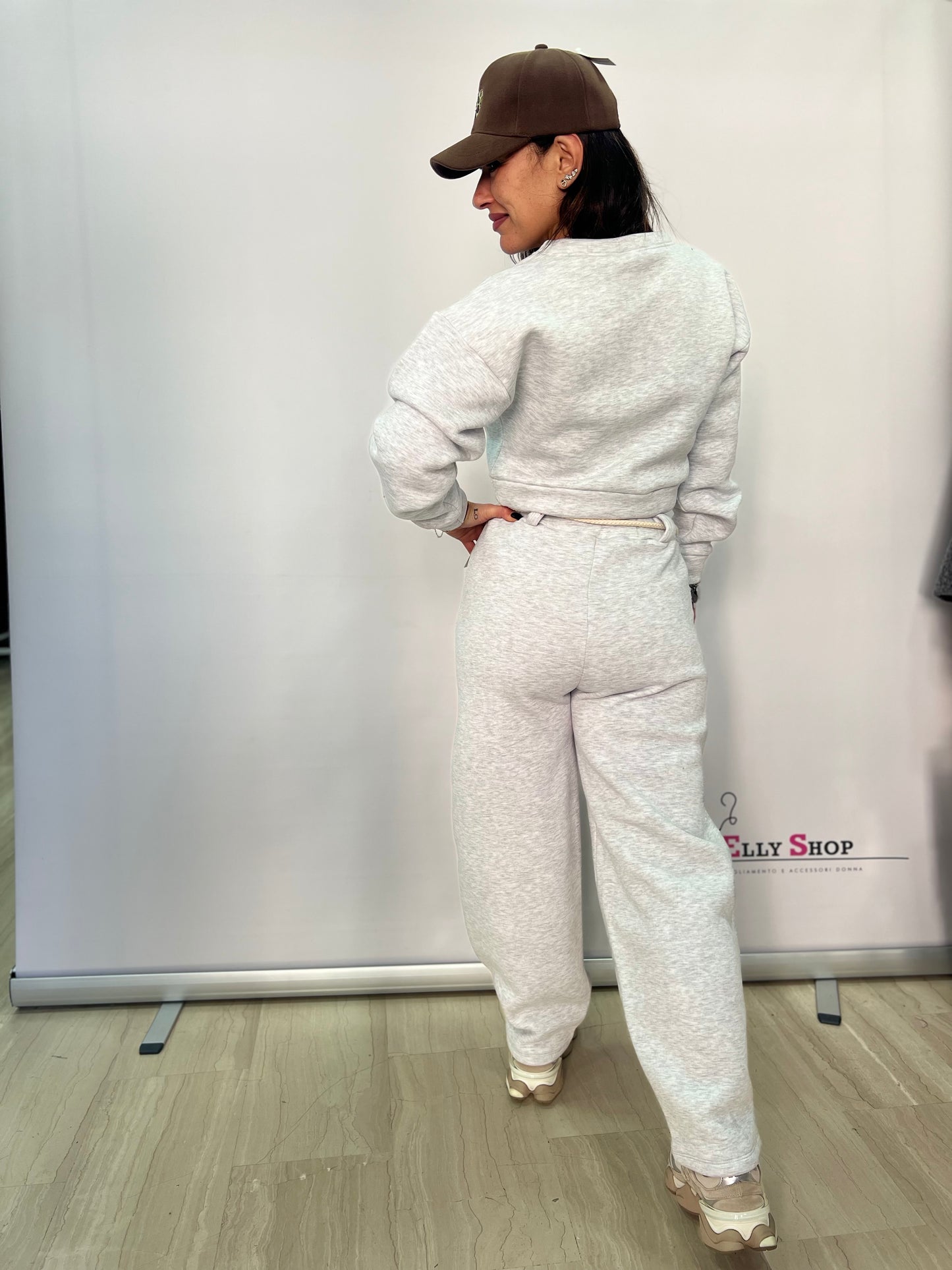 Completo tuta donna felpa crop e pantalone jogging