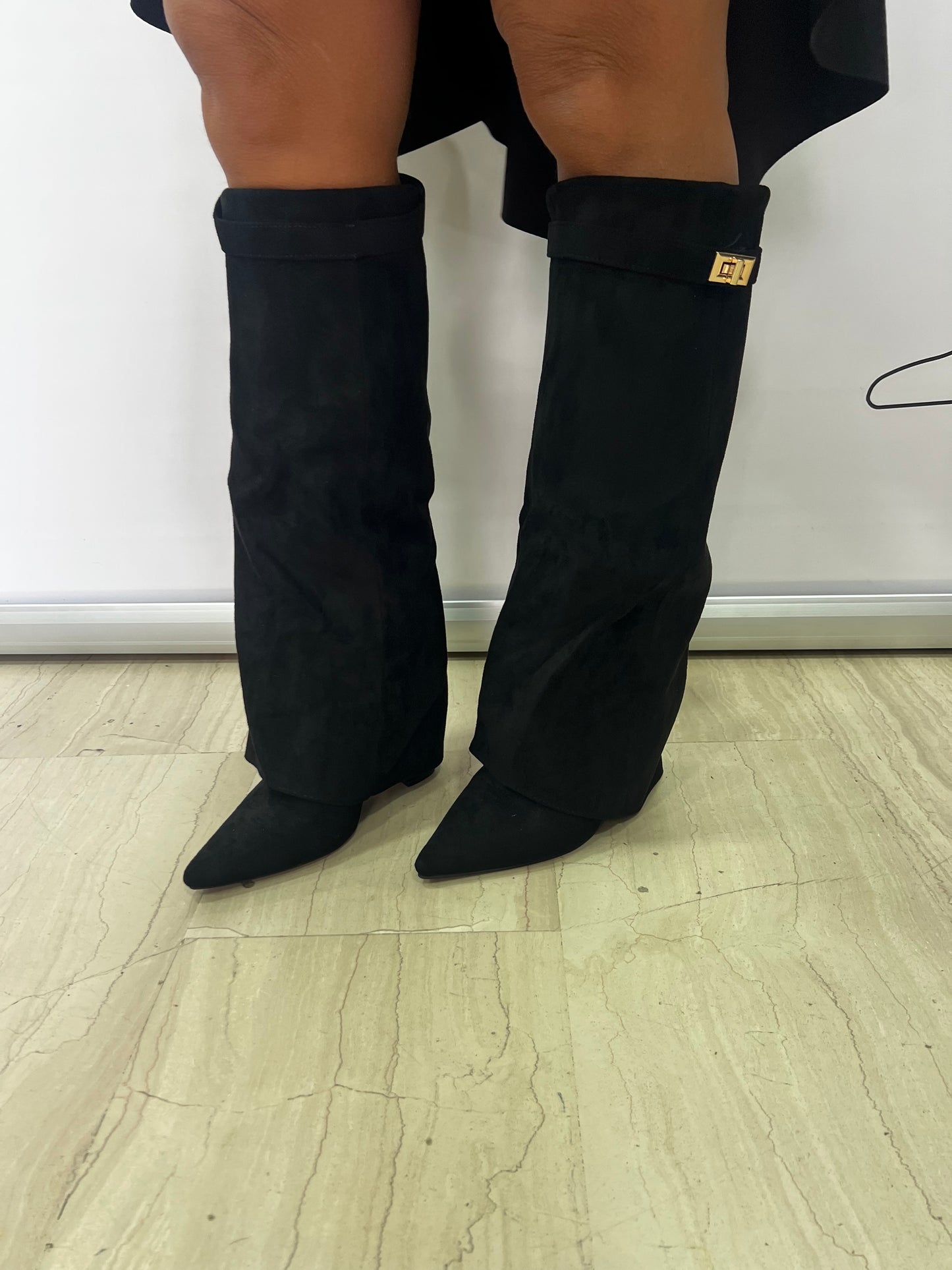 Stivali alti donna con tacco largo