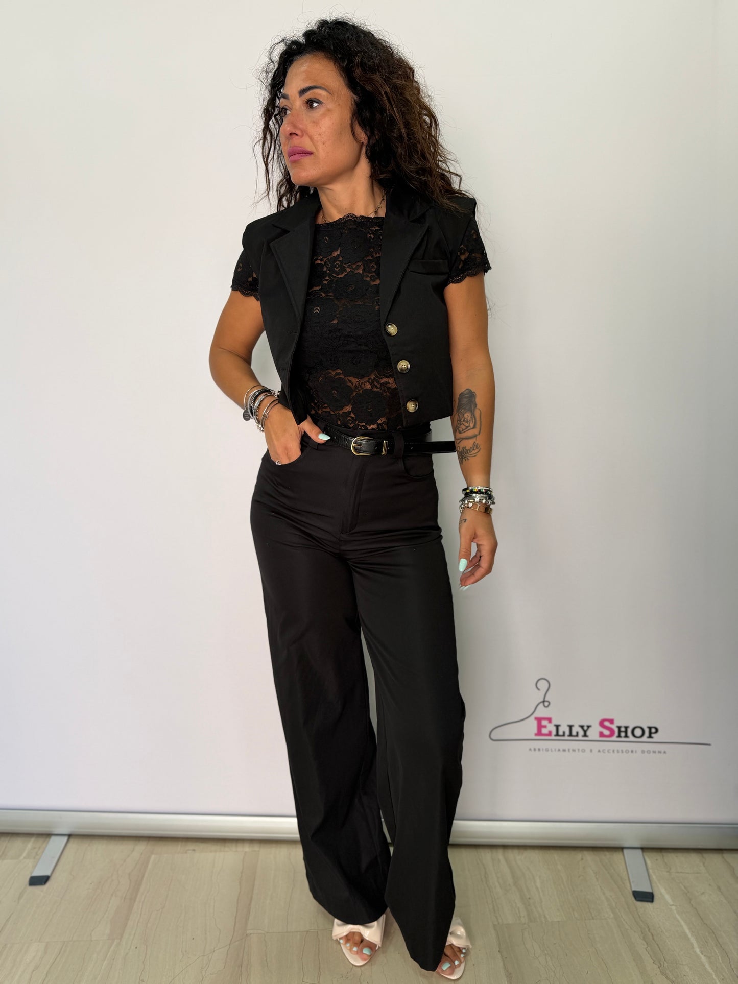Completo donna gilet crop e pantalone palazzo